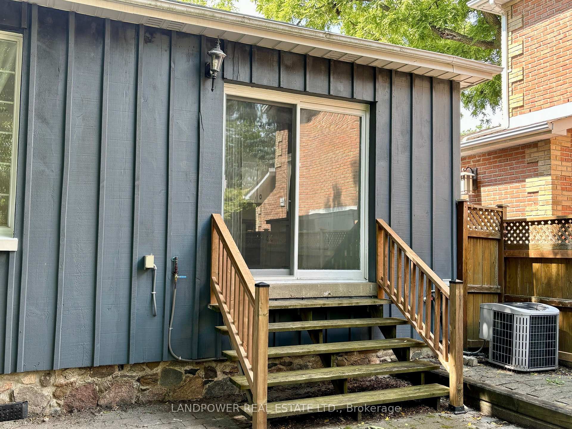 Photo 18 of 35 Jerman Street, Markham, Old Markham Village — HOMEH