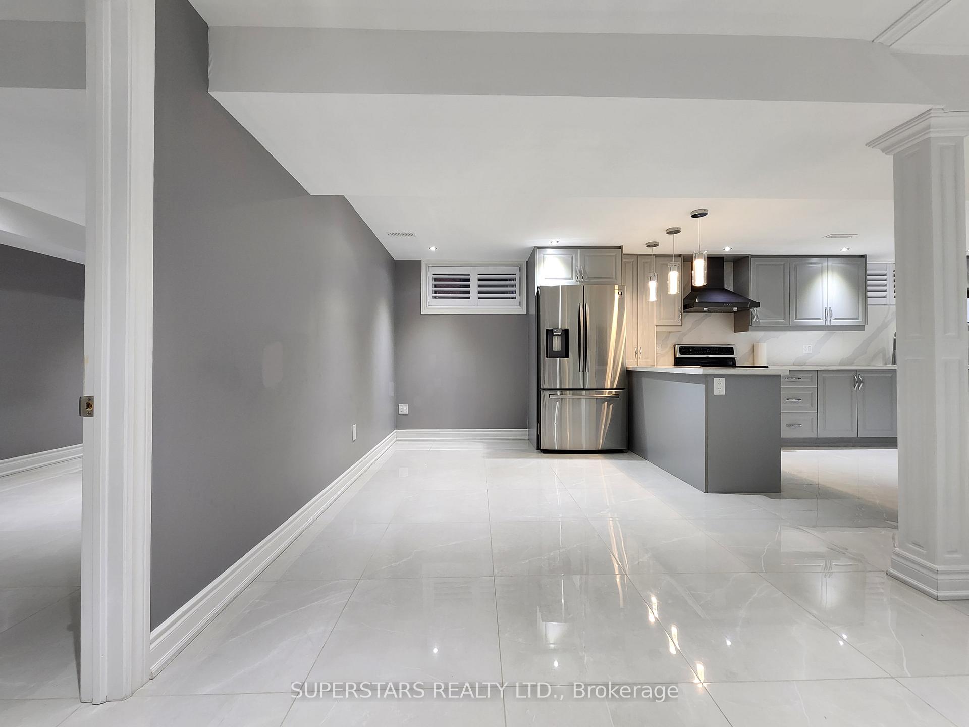 Photo 4 of Unit Basement Portion, 208 Featherstone Avenue, Markham, Middlefield — HOMEH
