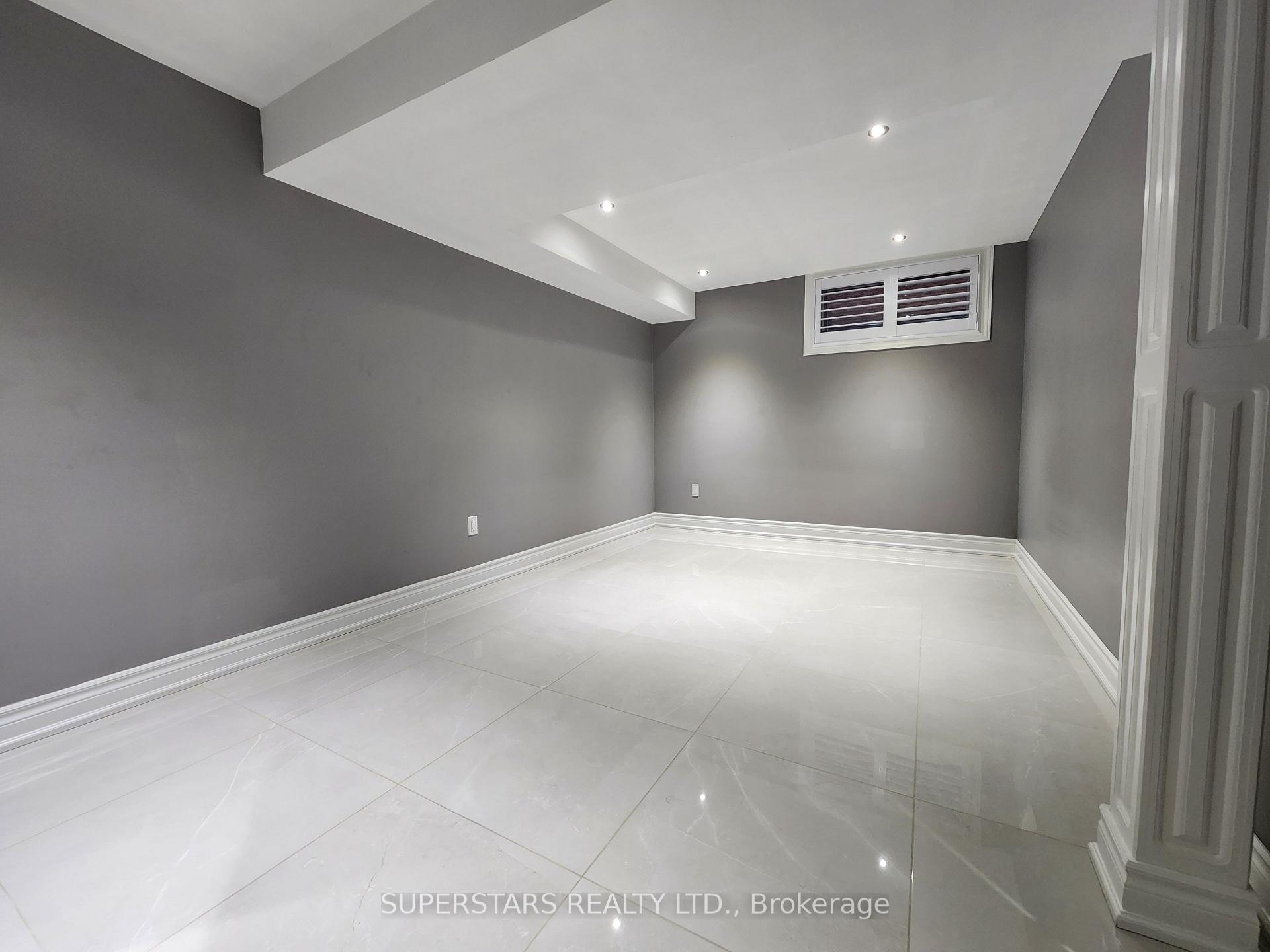 Photo 7 of Unit Basement Portion, 208 Featherstone Avenue, Markham, Middlefield — HOMEH