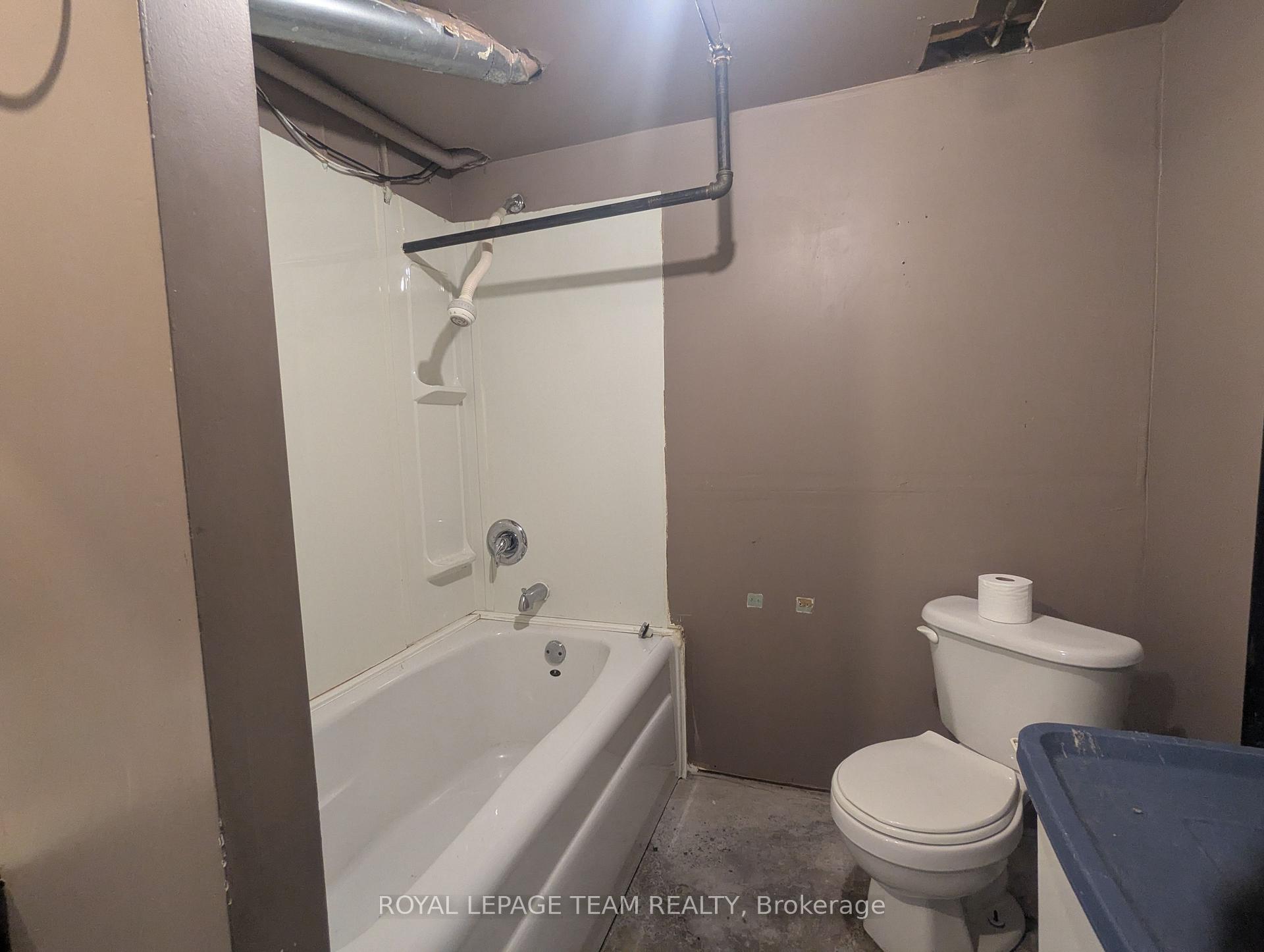 Photo 29 of 5 Sunnybrooke Drive, Ottawa, Kanata - Emerald Meadows/Trailwest — HOMEH
