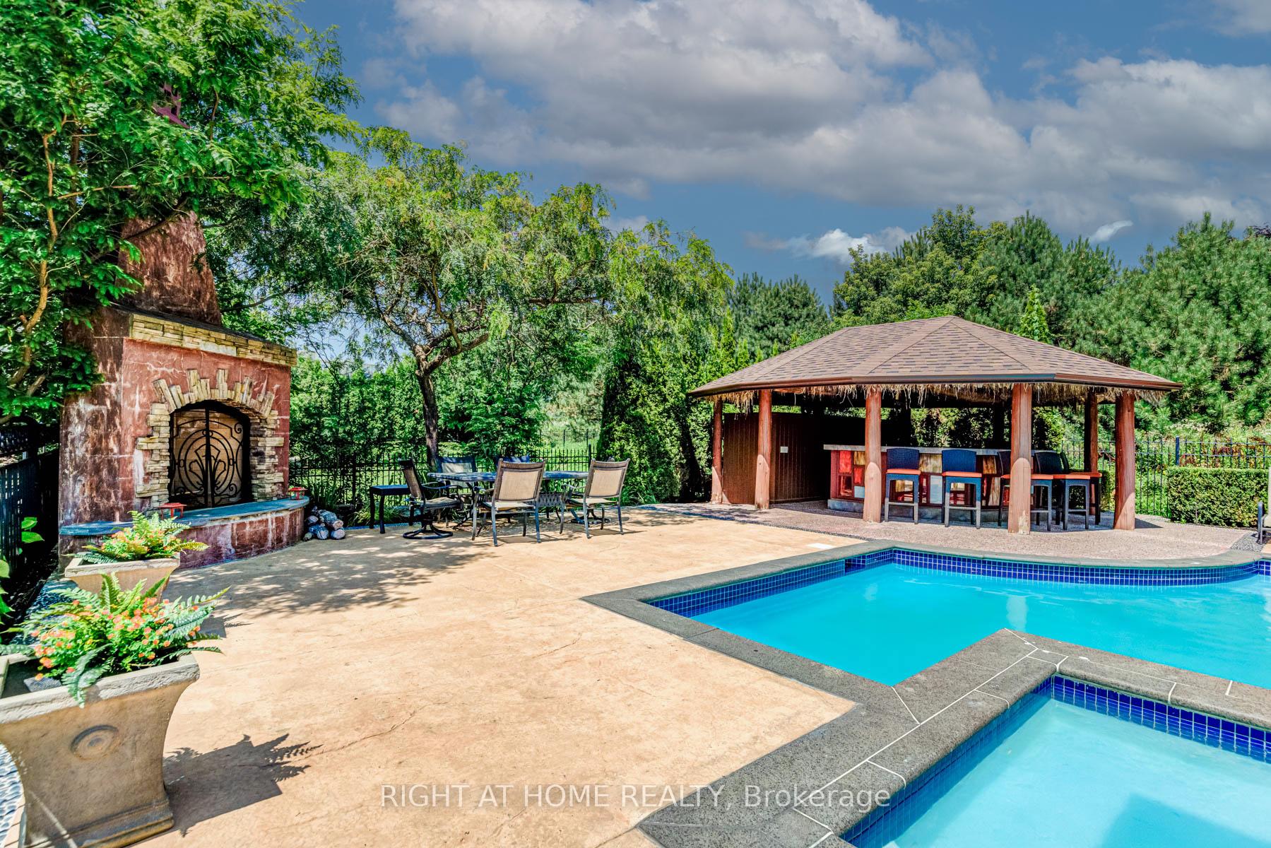 Photo 36 of 104 Angus Glen Boulevard, Markham, Angus Glen — HOMEH
