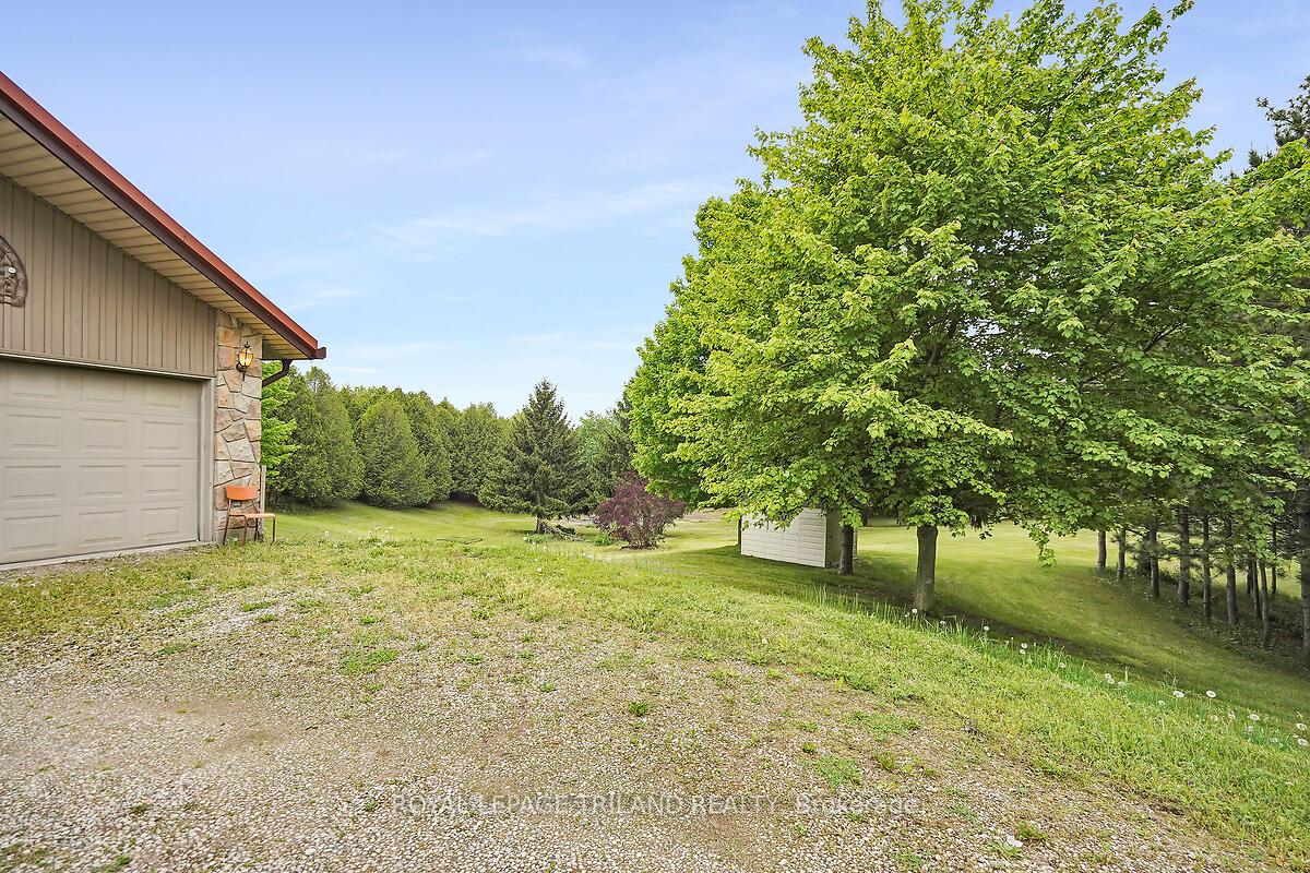 Photo 40 of 9580 Sinclair Drive, Middlesex Centre, Rural Middlesex Centre — HOMEH