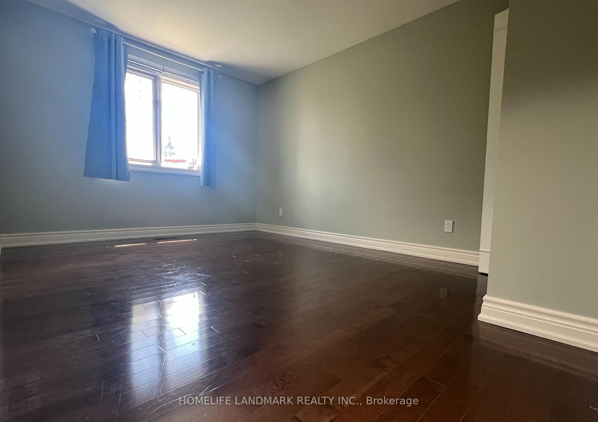 Photo 12 of 58 Liebeck Crescent, Markham, Unionville — HOMEH