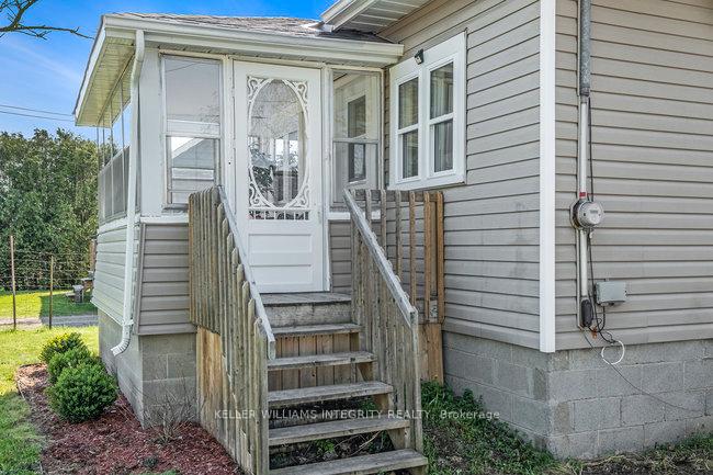 Photo 3 of 7424 Roger Stevens Drive, Montague, Montague Twp — HOMEH
