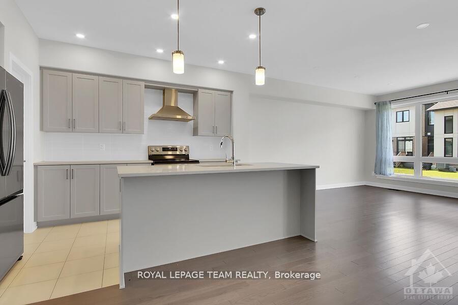 Photo 11 of 179 Bliss Crescent, Ottawa, Kanata - Emerald Meadows/Trailwest — HOMEH