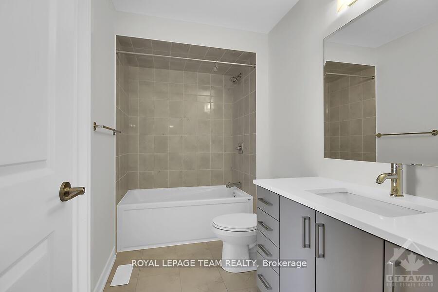 Photo 20 of 179 Bliss Crescent, Ottawa, Kanata - Emerald Meadows/Trailwest — HOMEH