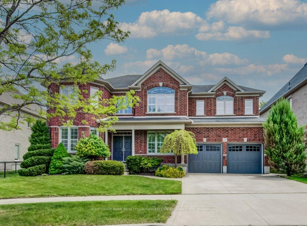 Photo 1 of 252 Edgewater Crescent, Kitchener — HOMEH