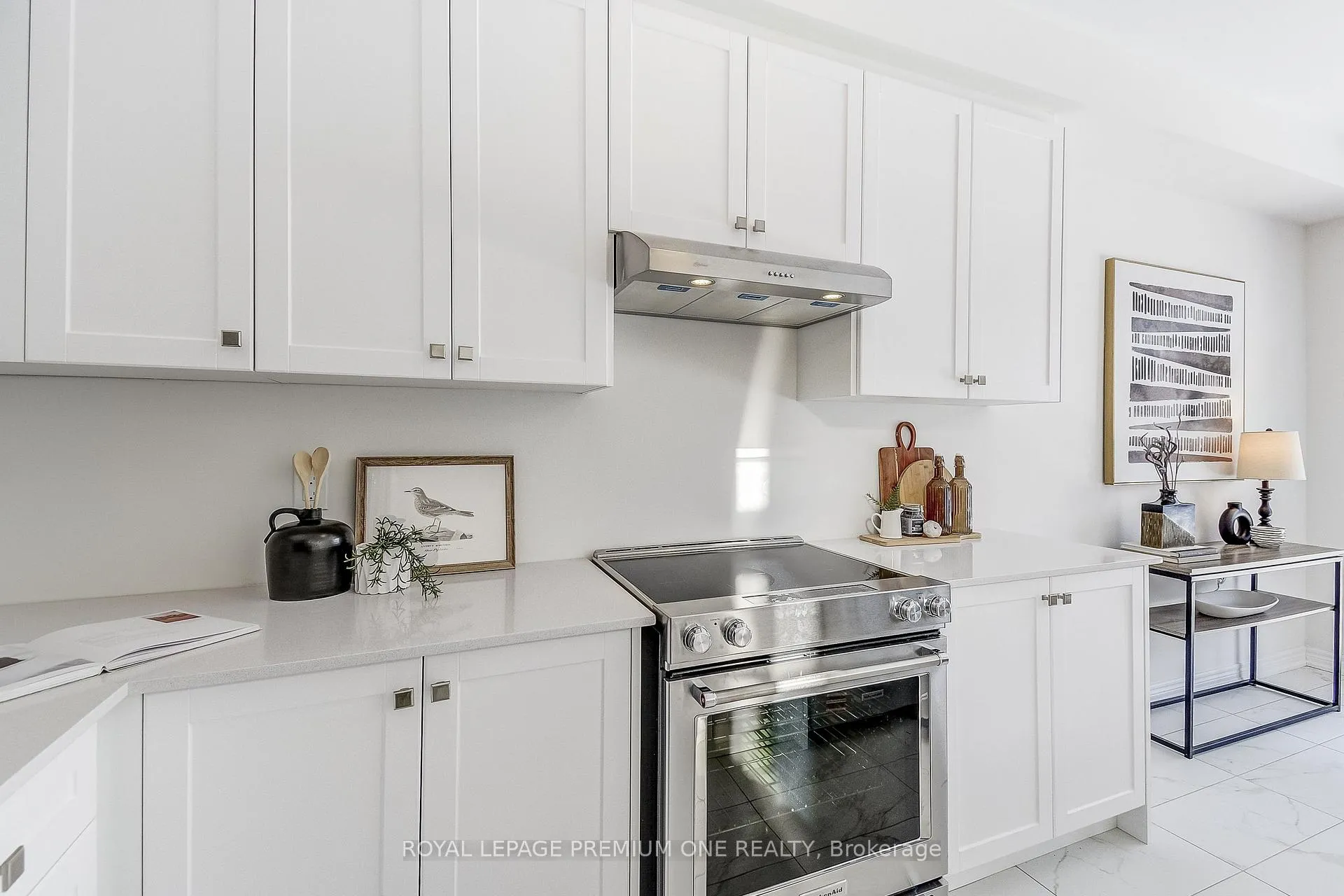 Photo 13 of 432 Kennedy Circle, Milton, Cobban — HOMEH
