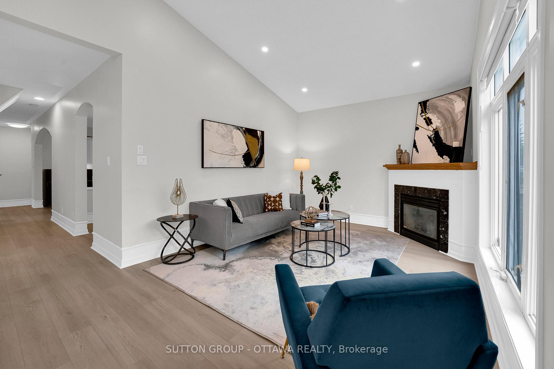 Photo 12 of 8 Dunn Street, Ottawa, Kanata - Beaverbrook — HOMEH