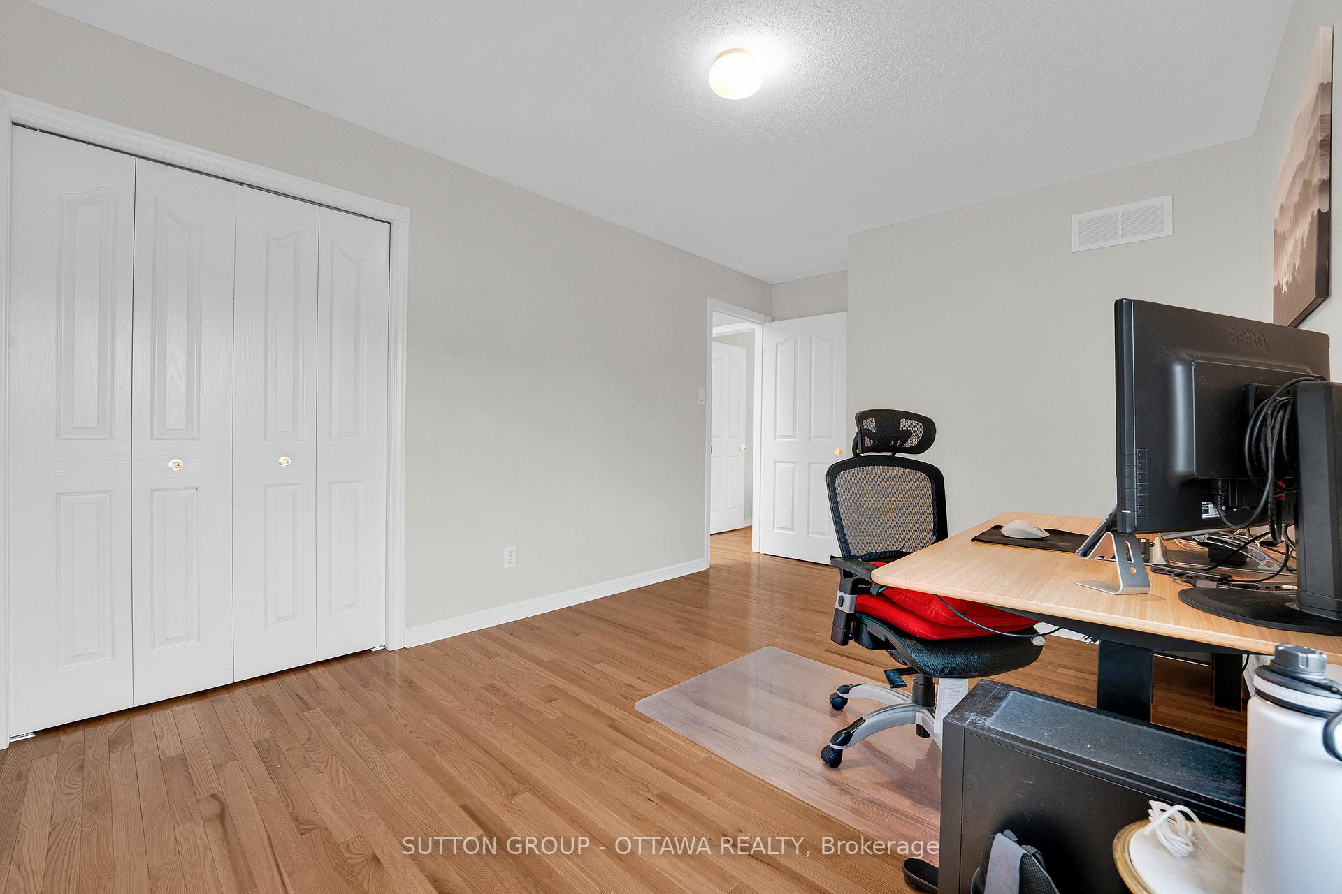 Photo 35 of 8 Dunn Street, Ottawa, Kanata - Beaverbrook — HOMEH