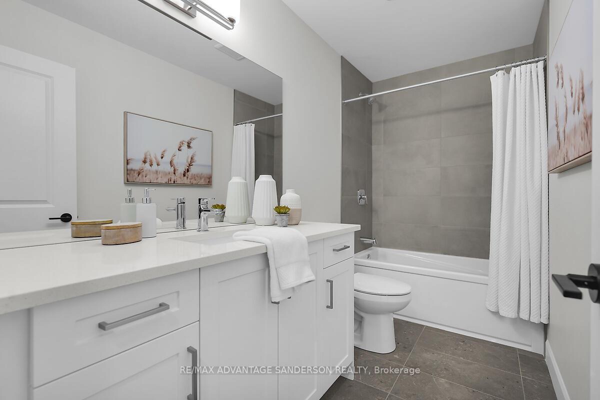 Photo 34 of 207 Bowman Drive, Middlesex Centre, Ilderton — HOMEH