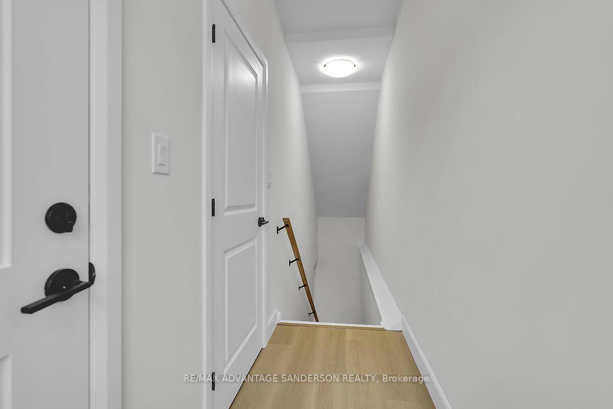 Photo 37 of 207 Bowman Drive, Middlesex Centre, Ilderton — HOMEH