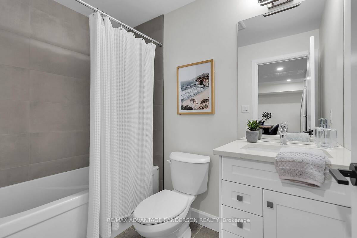 Photo 46 of 207 Bowman Drive, Middlesex Centre, Ilderton — HOMEH