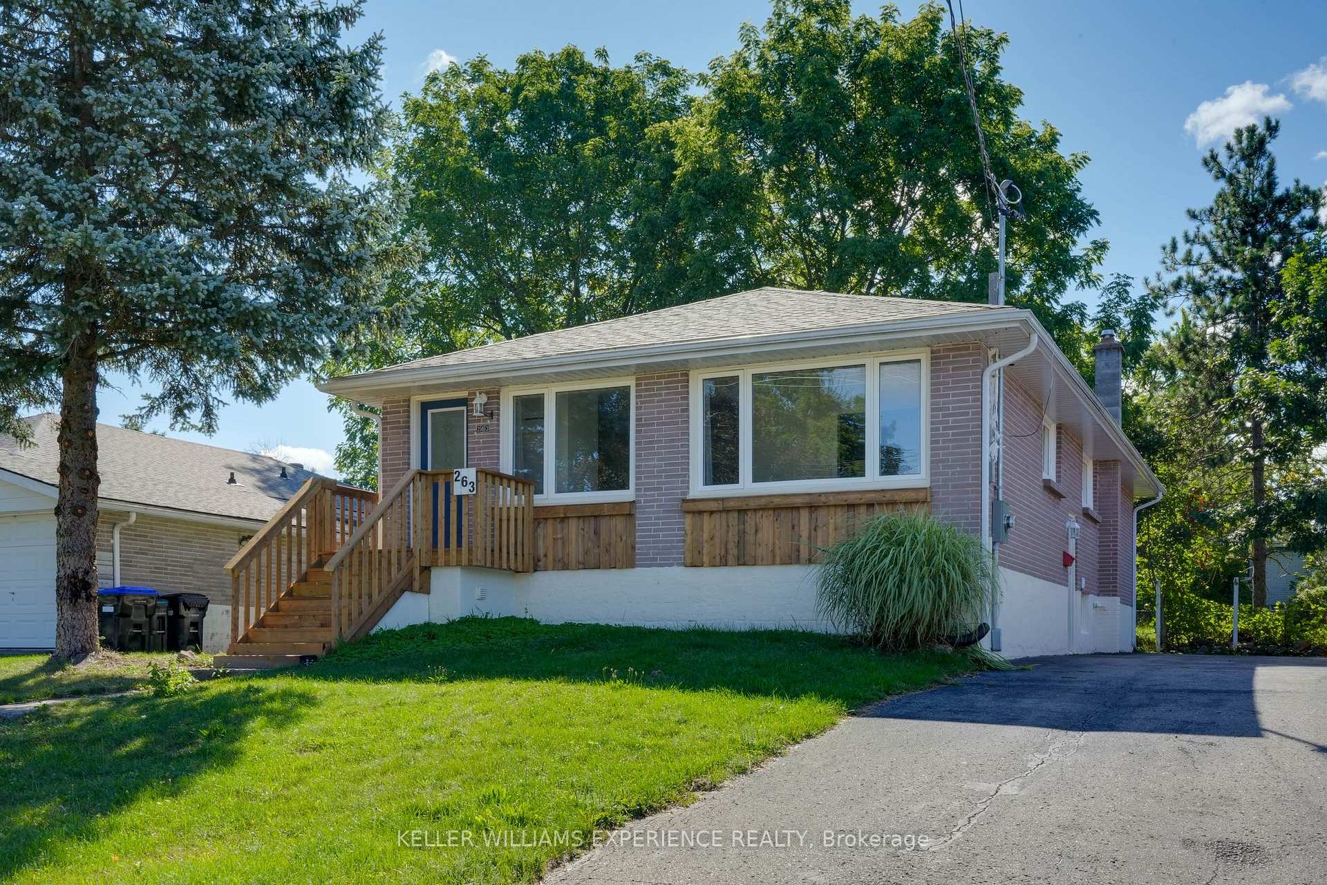 Photo 1 of 263 Scott Street, Midland — HOMEH
