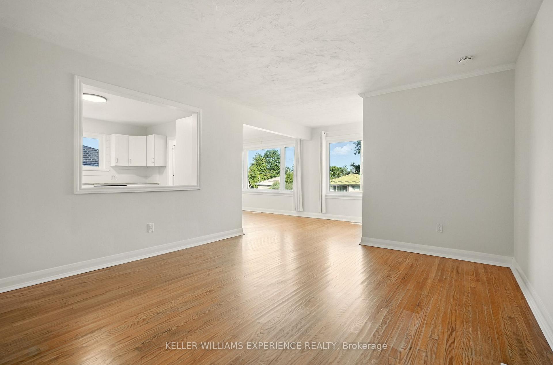Photo 12 of 263 Scott Street, Midland — HOMEH