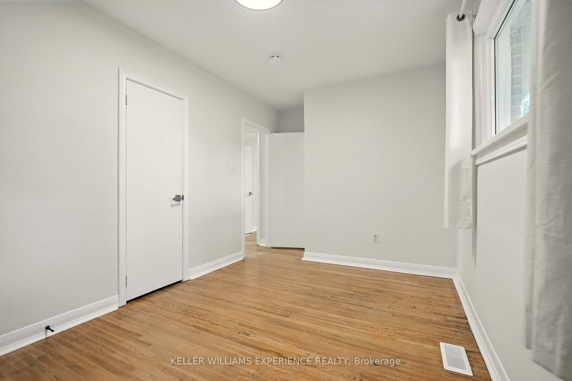 Photo 15 of 263 Scott Street, Midland — HOMEH