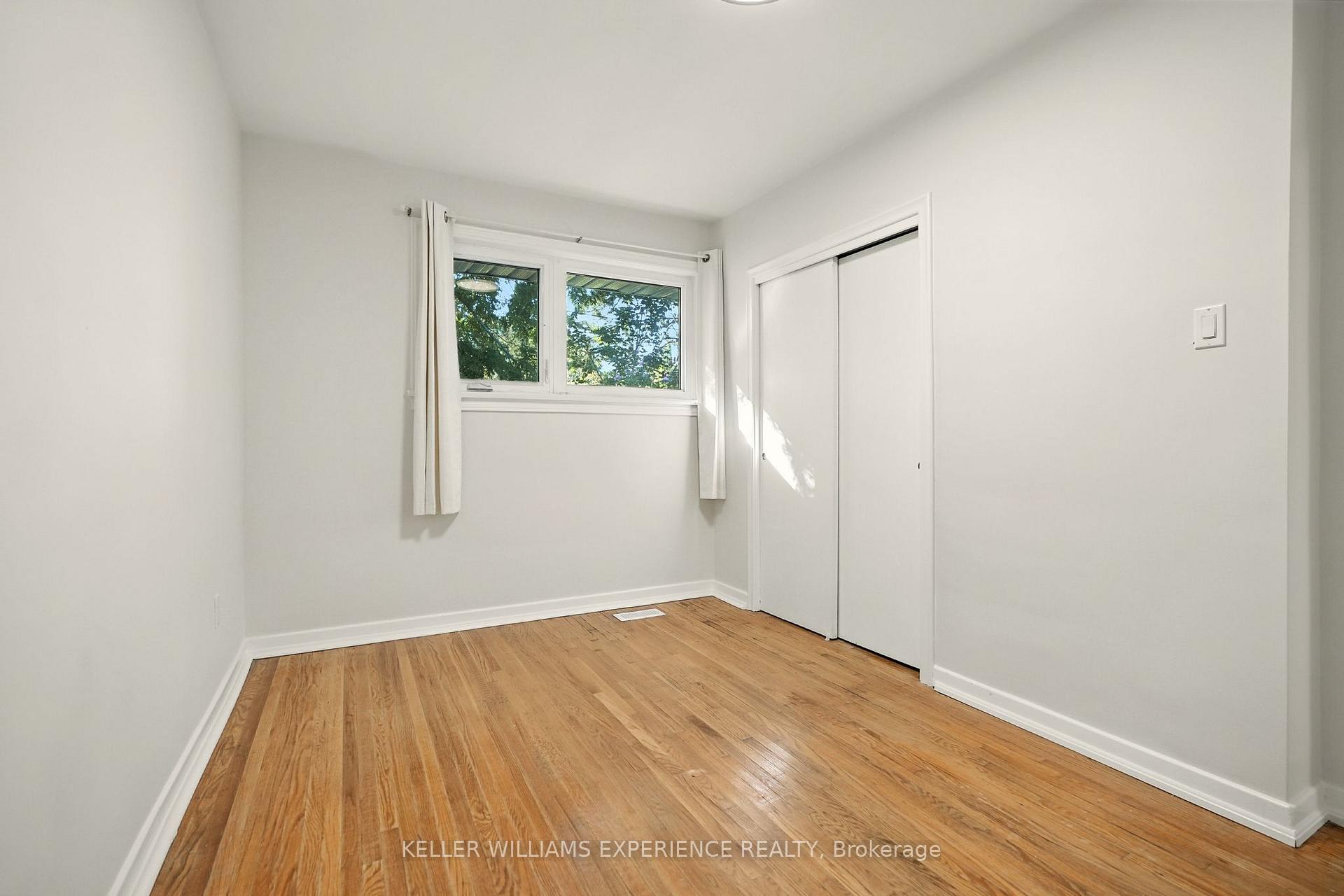Photo 16 of 263 Scott Street, Midland — HOMEH
