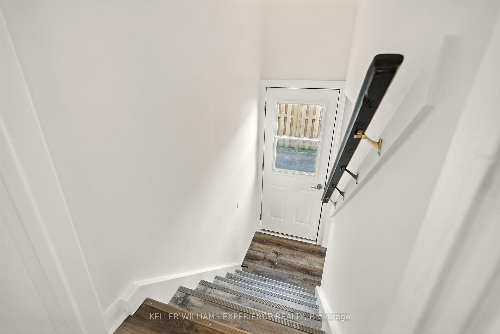 Photo 24 of 263 Scott Street, Midland — HOMEH