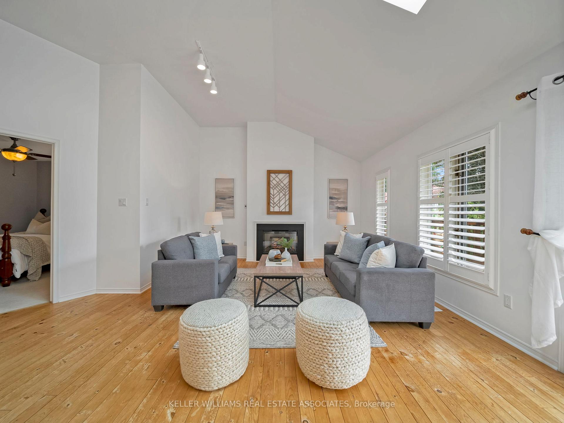 Photo 13 of 1073 Fern Road, Innisfil, Rural Innisfil — HOMEH