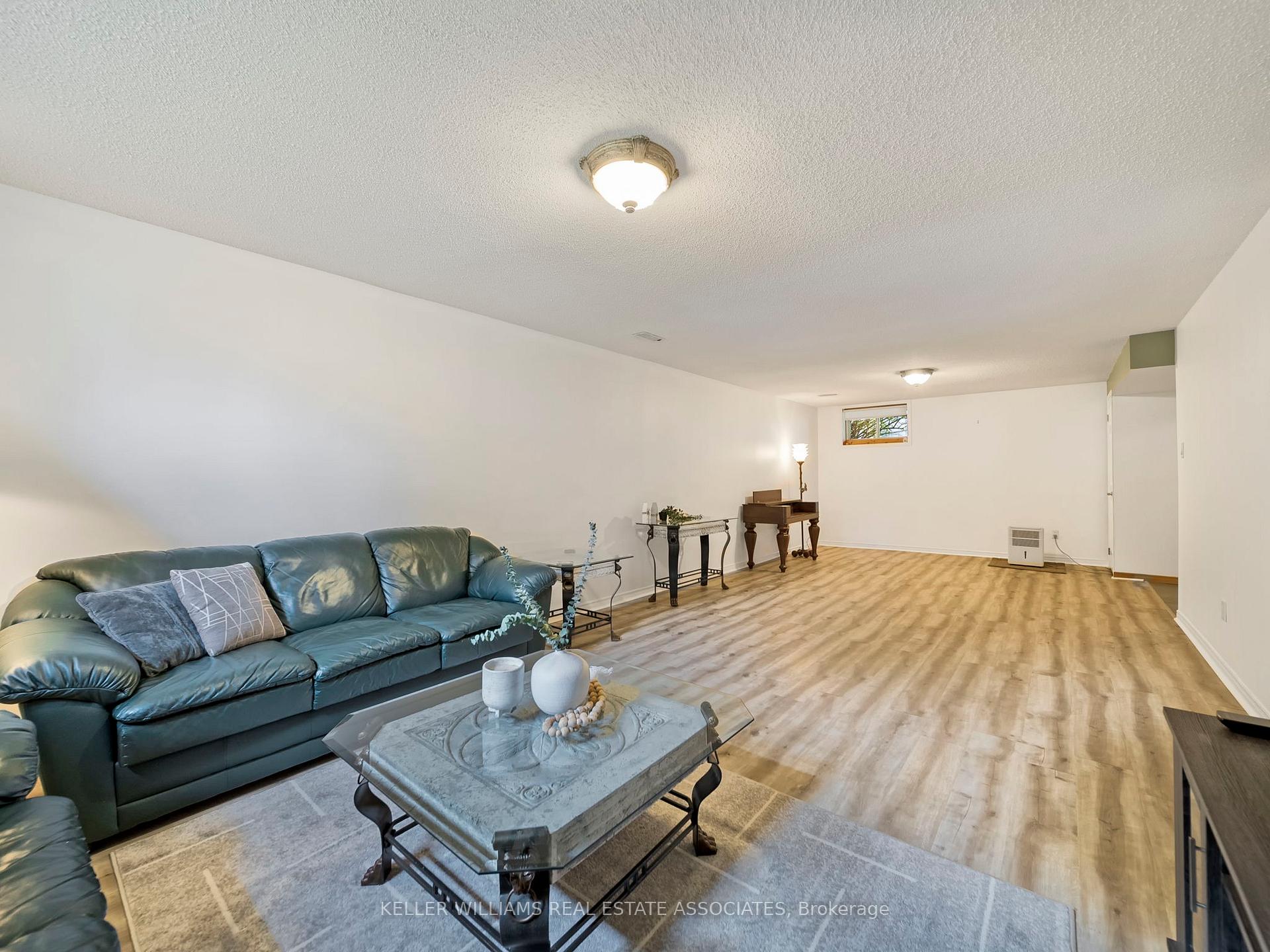 Photo 25 of 1073 Fern Road, Innisfil, Rural Innisfil — HOMEH