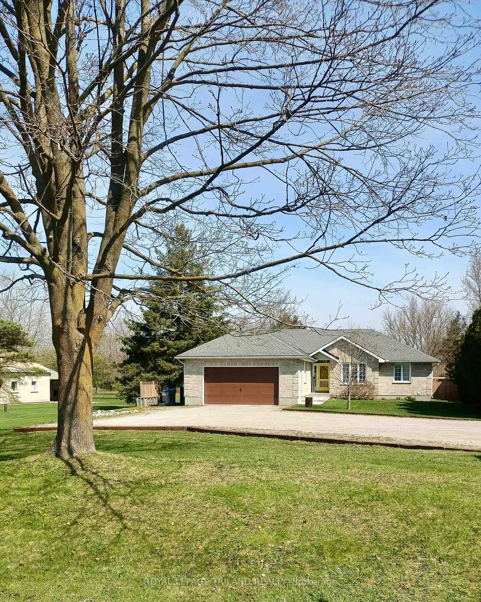 Photo 1 of 6750 Egremont Drive, Middlesex Centre, Melrose — HOMEH