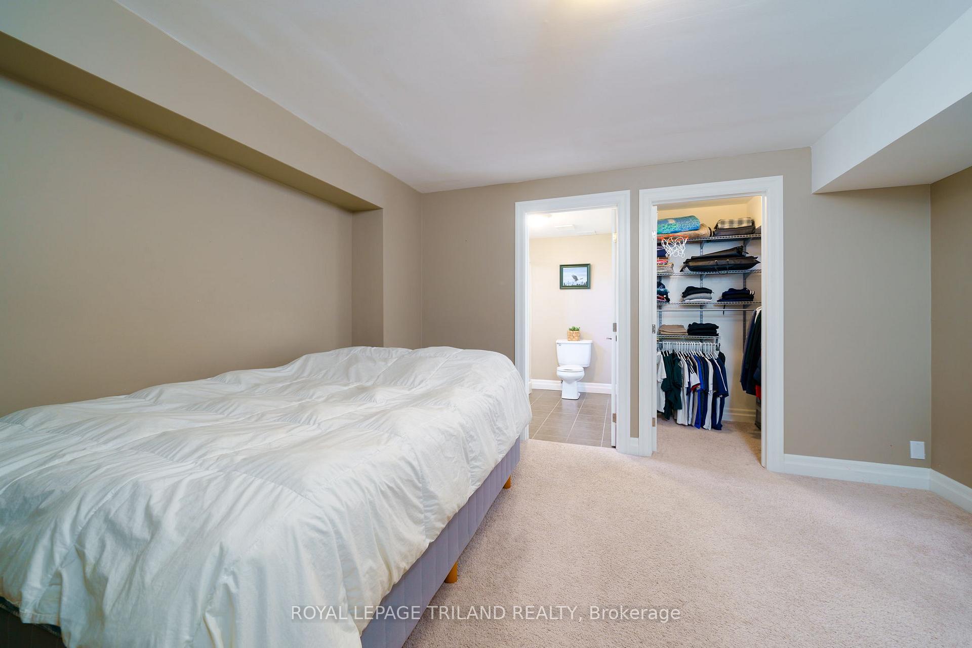 Photo 22 of 6750 Egremont Drive, Middlesex Centre, Melrose — HOMEH
