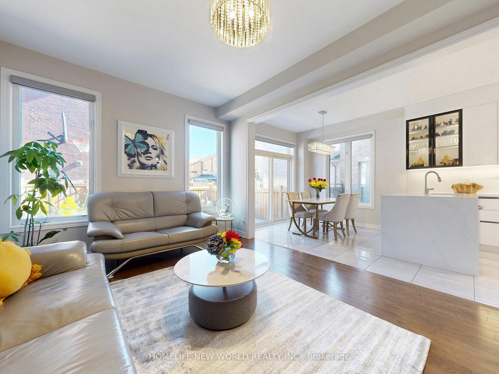 Photo 6 of 35 Harbord Street, Markham, Berczy — HOMEH
