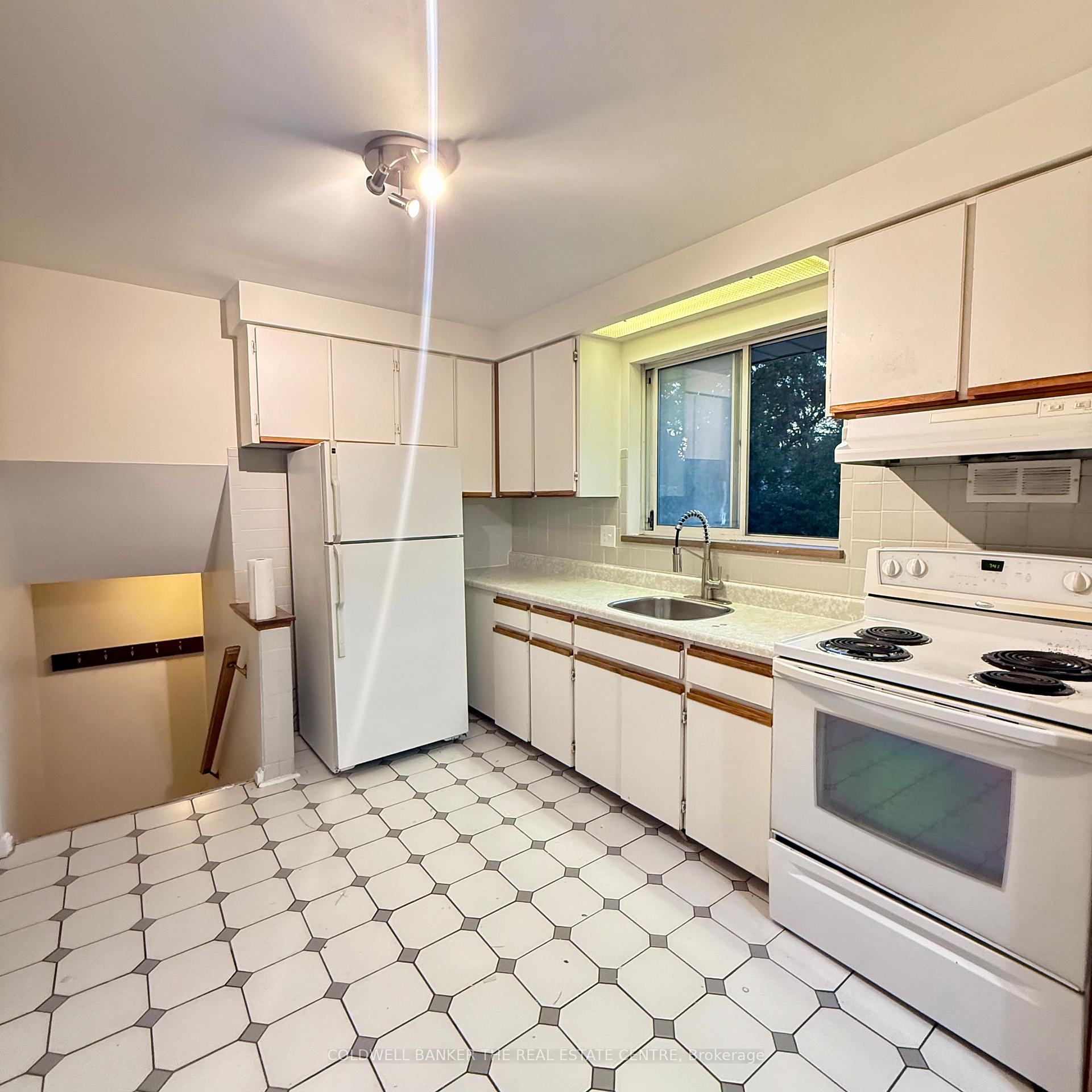 Photo 6 of 474 Upper Gage Avenue, Hamilton, Raleigh — HOMEH