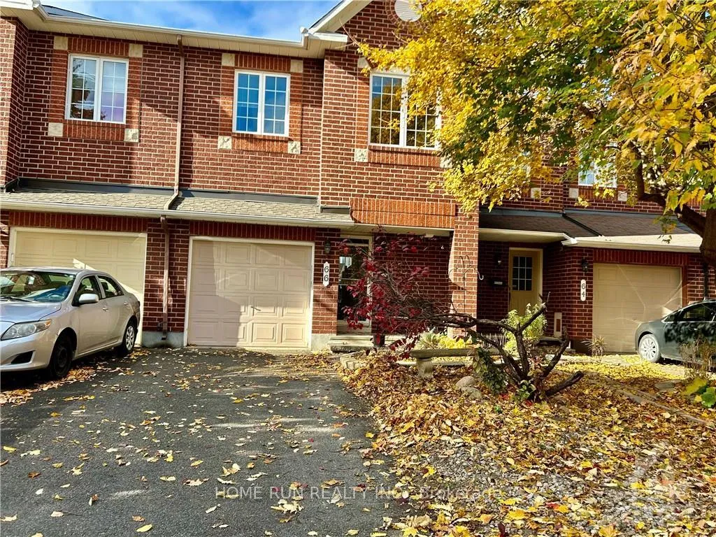 Photo 12 of 66 Landover Crescent, Ottawa, Kanata - Emerald Meadows/Trailwest — HOMEH