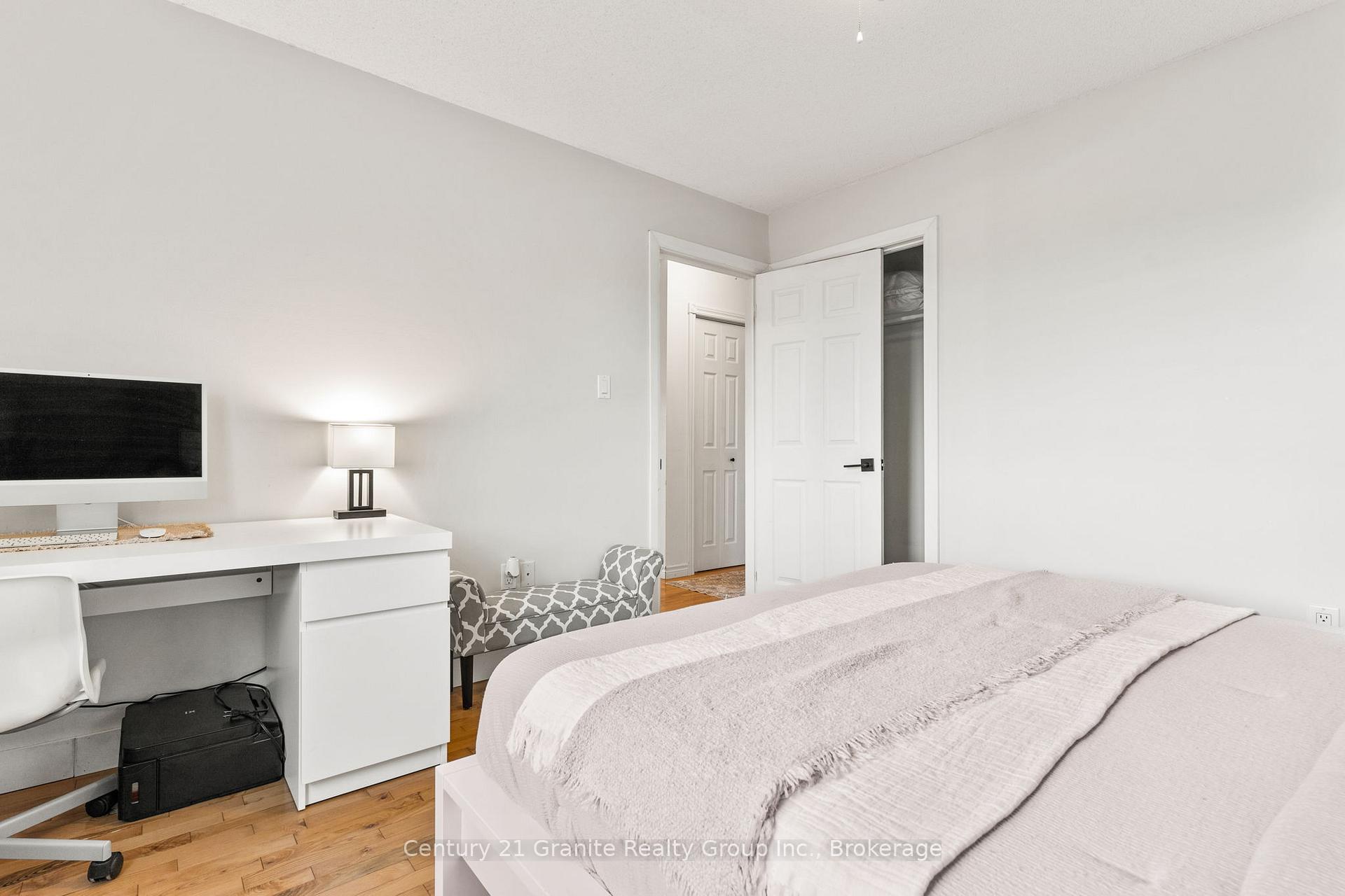 Photo 16 of 8 Mckay Street, Minden Hills, Anson — HOMEH