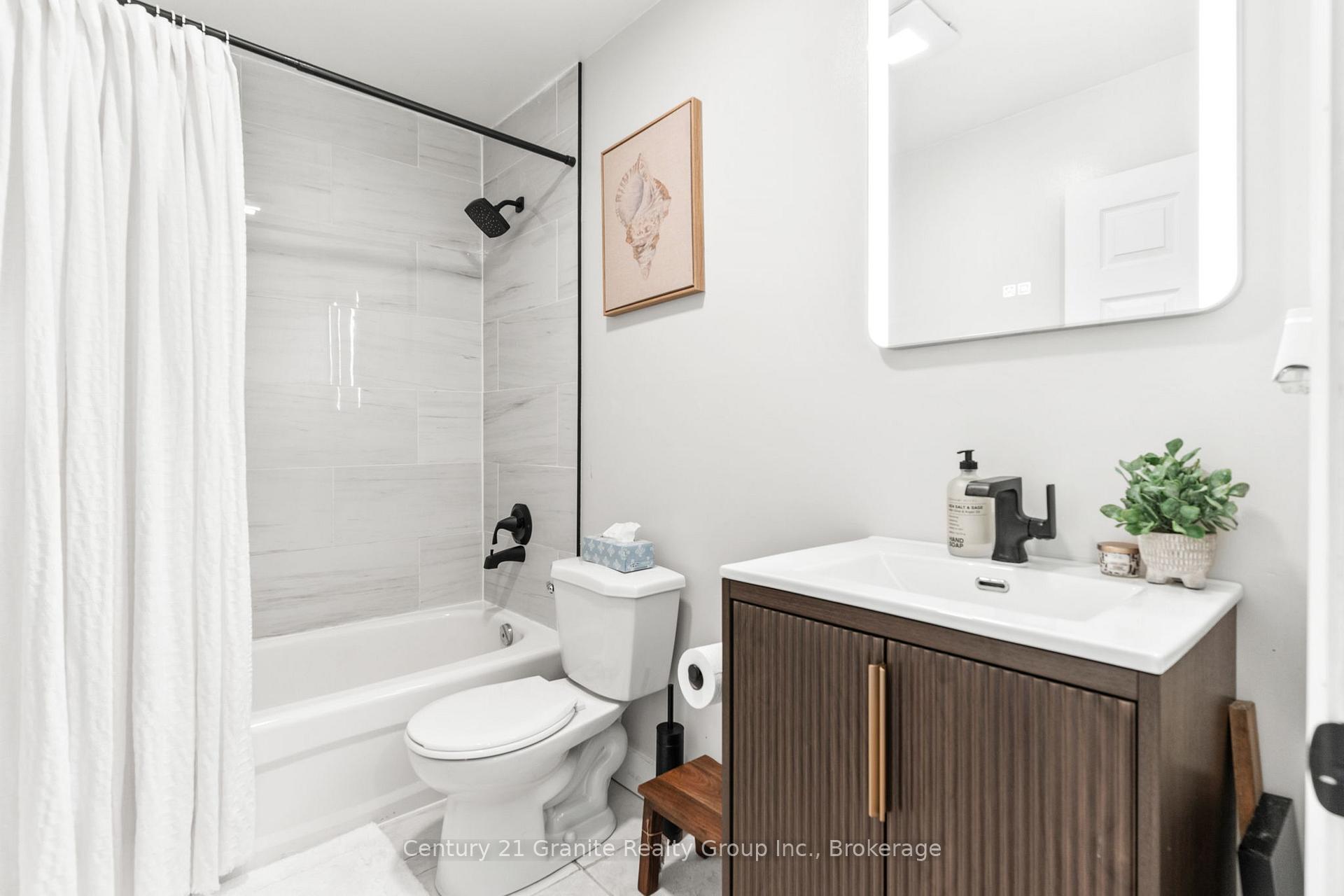 Photo 17 of 8 Mckay Street, Minden Hills, Anson — HOMEH