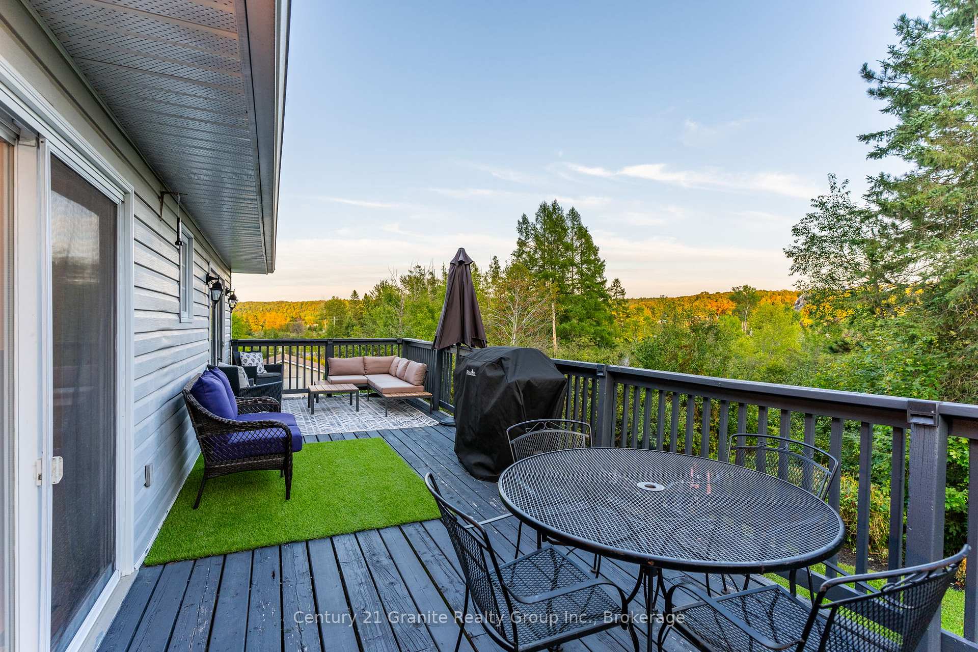 Photo 19 of 8 Mckay Street, Minden Hills, Anson — HOMEH