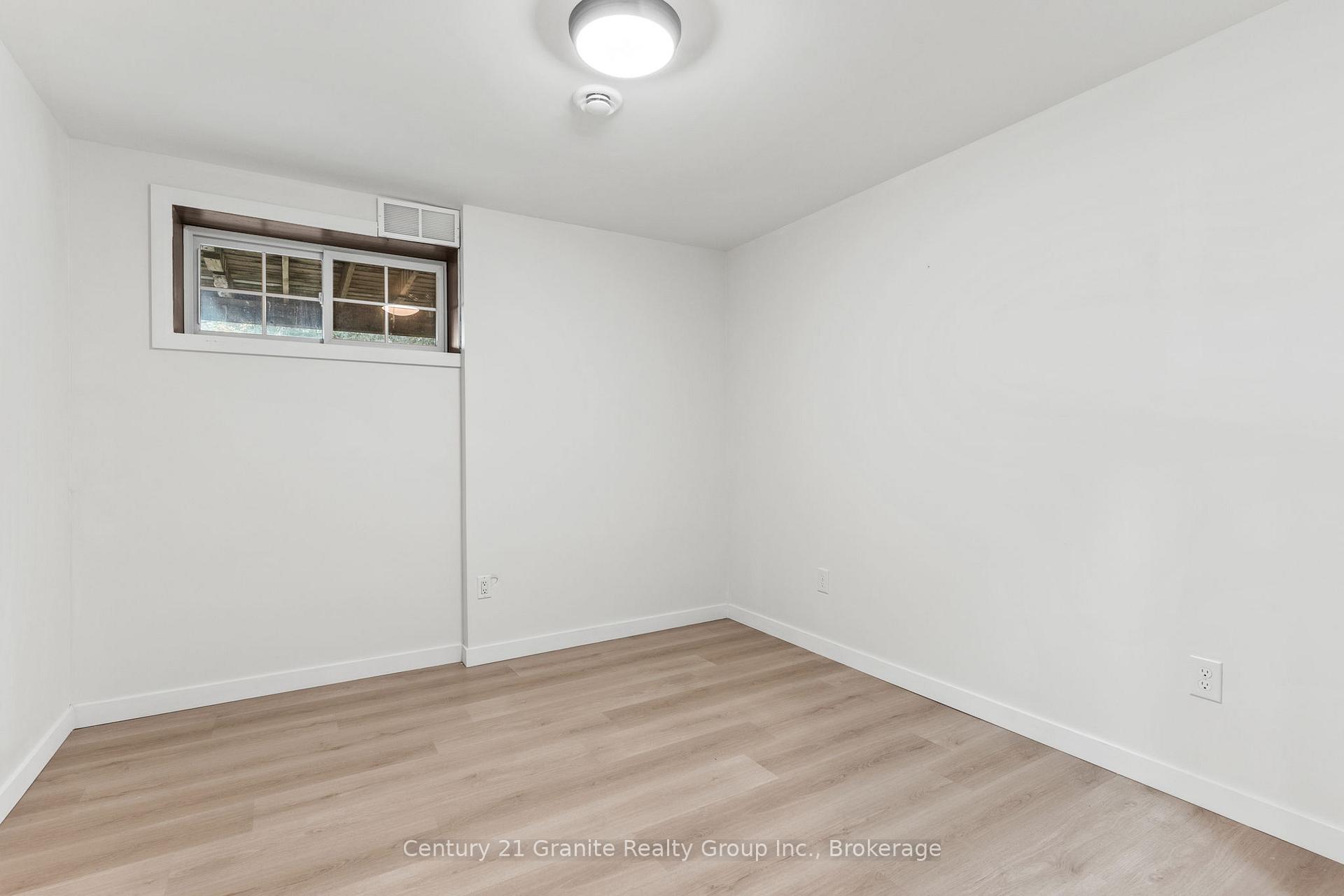 Photo 26 of 8 Mckay Street, Minden Hills, Anson — HOMEH