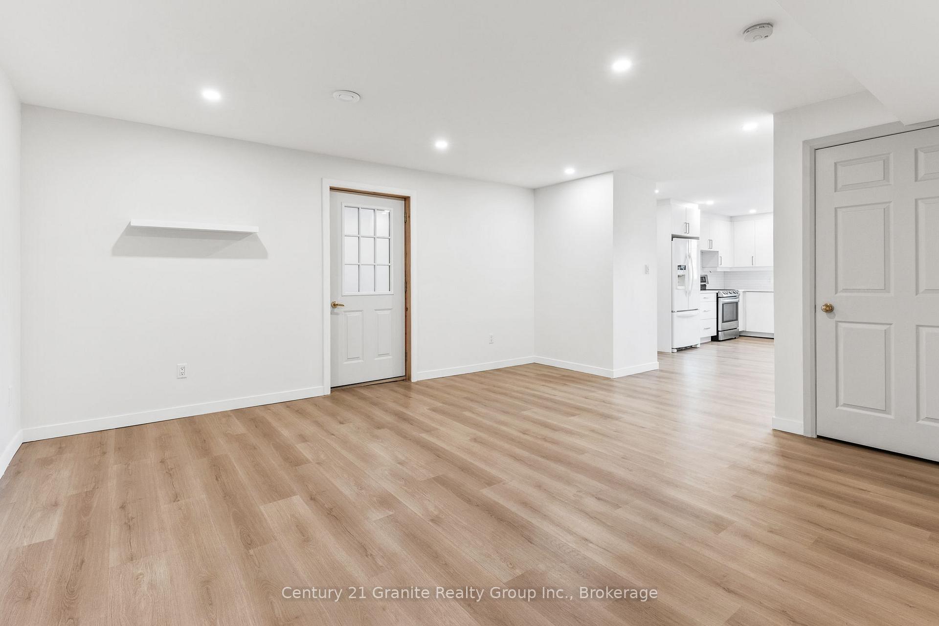 Photo 29 of 8 Mckay Street, Minden Hills, Anson — HOMEH