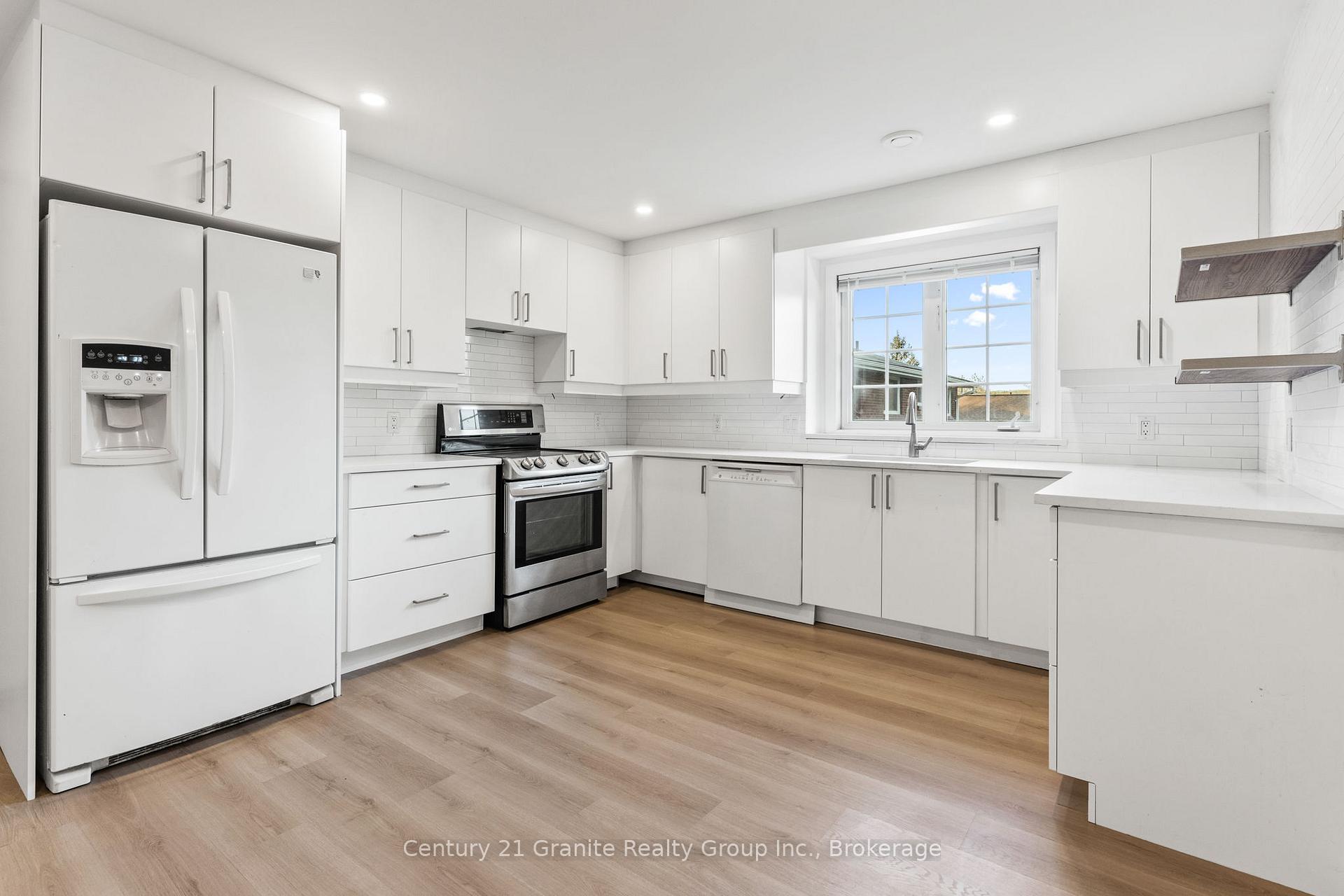 Photo 31 of 8 Mckay Street, Minden Hills, Anson — HOMEH