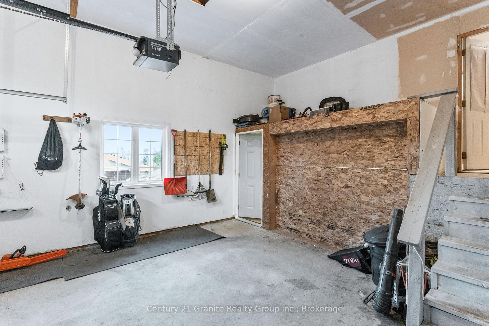 Photo 35 of 8 Mckay Street, Minden Hills, Anson — HOMEH