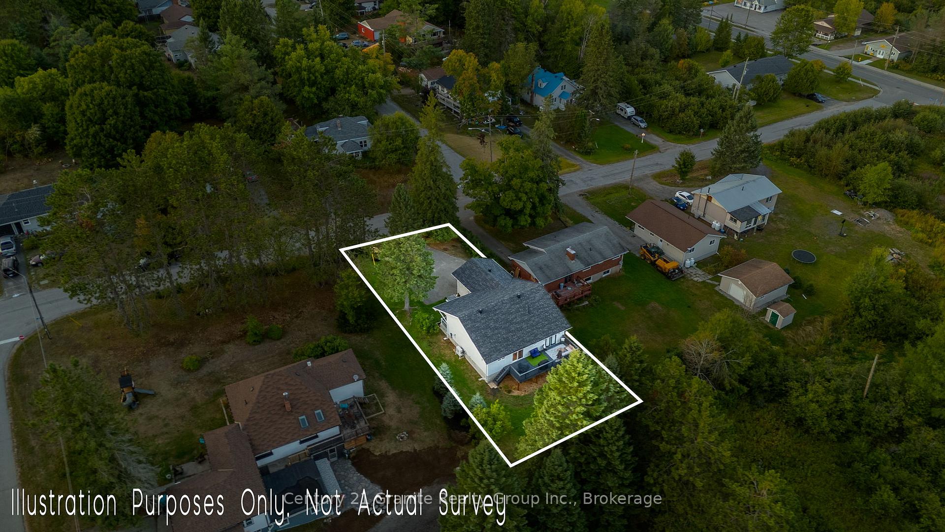 Photo 38 of 8 Mckay Street, Minden Hills, Anson — HOMEH