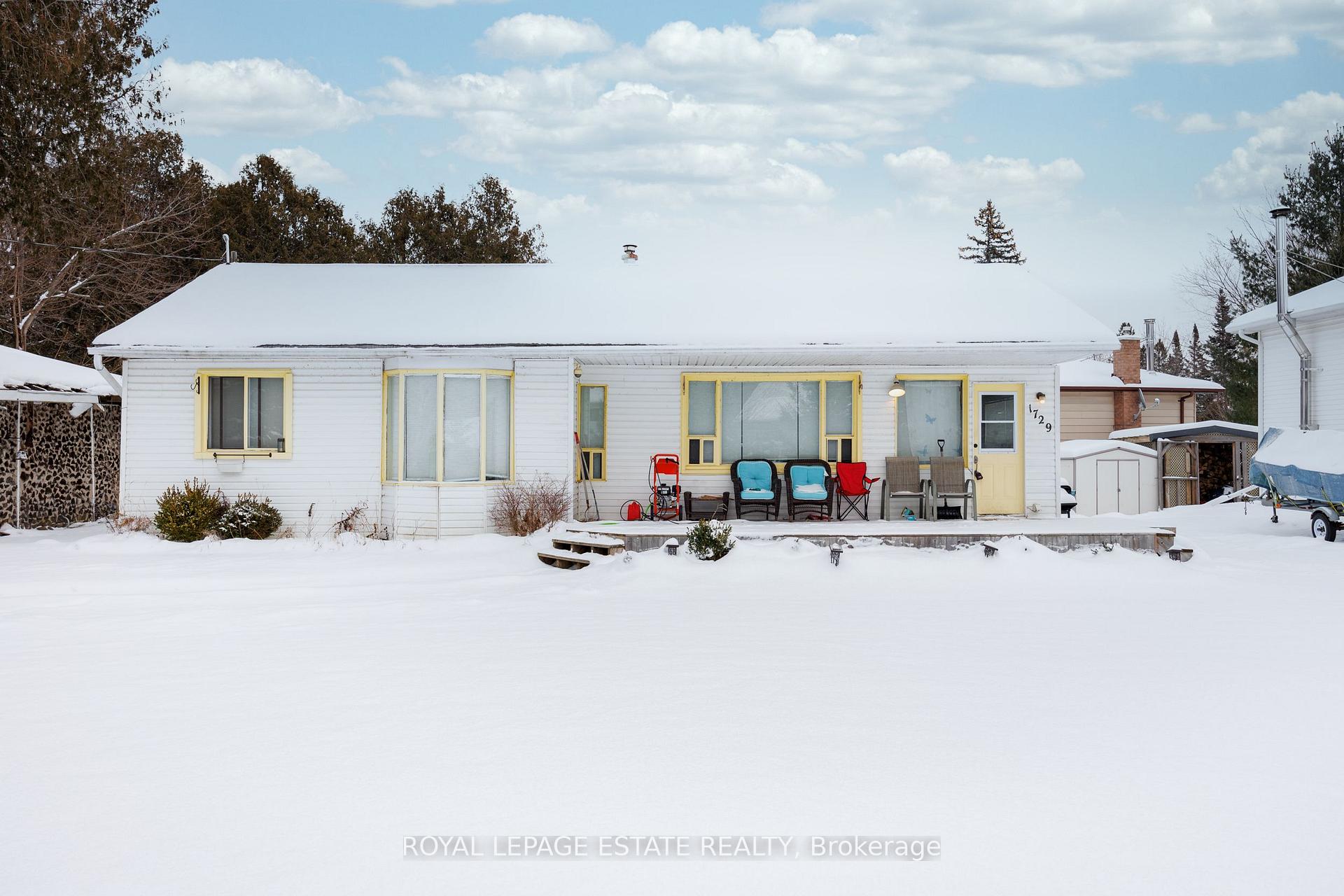 Photo 1 of 1729 Smith Avenue, Innisfil, Alcona — HOMEH