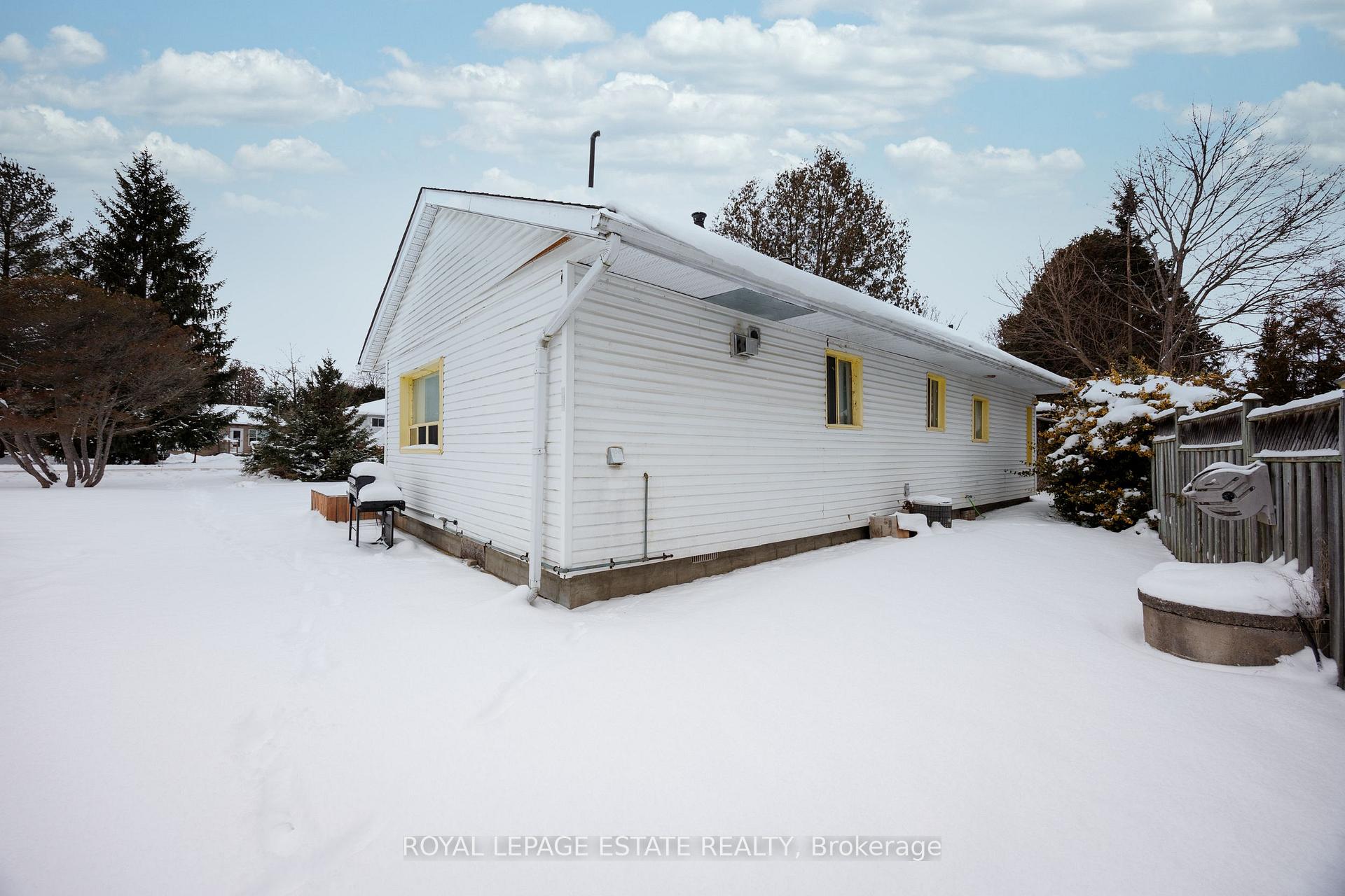 Photo 26 of 1729 Smith Avenue, Innisfil, Alcona — HOMEH