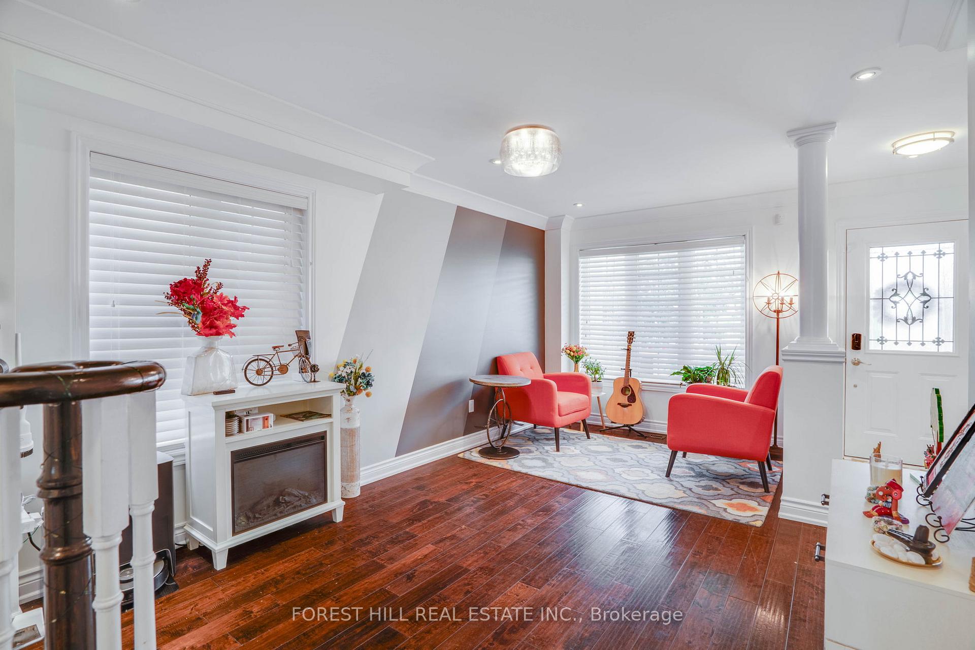 Photo 6 of 45 Royal Crown Road, Markham, Greensborough — HOMEH