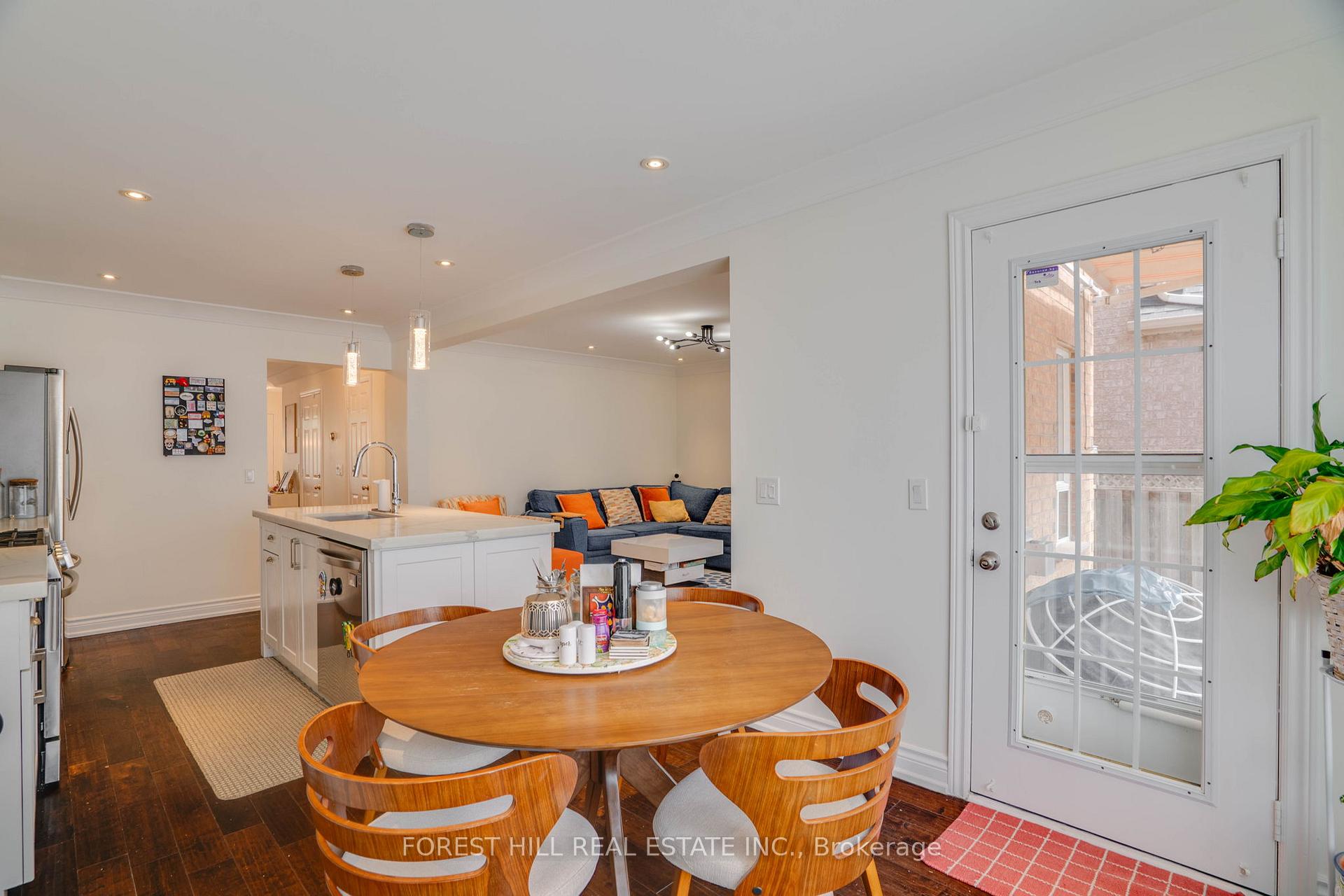 Photo 9 of 45 Royal Crown Road, Markham, Greensborough — HOMEH