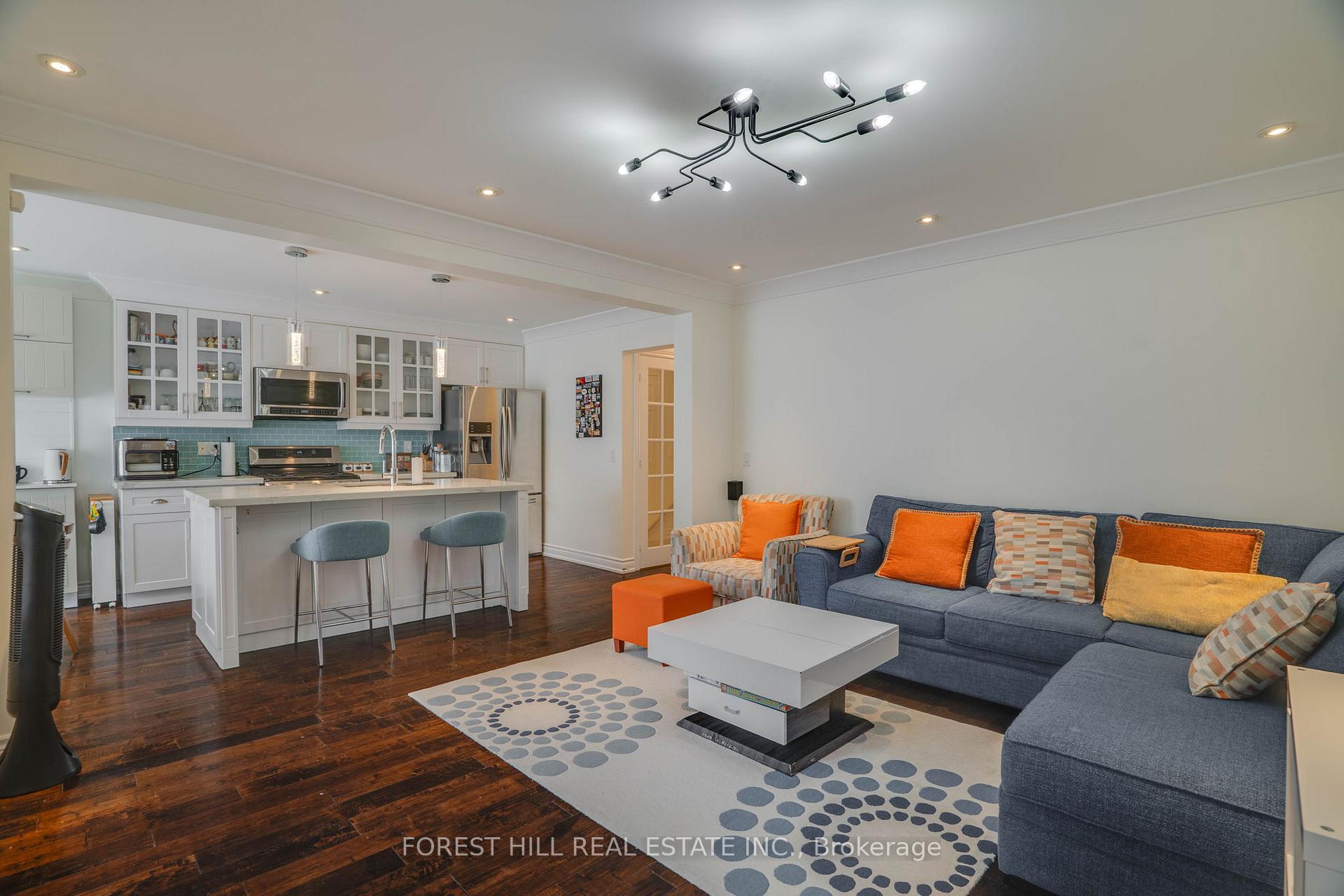 Photo 14 of 45 Royal Crown Road, Markham, Greensborough — HOMEH