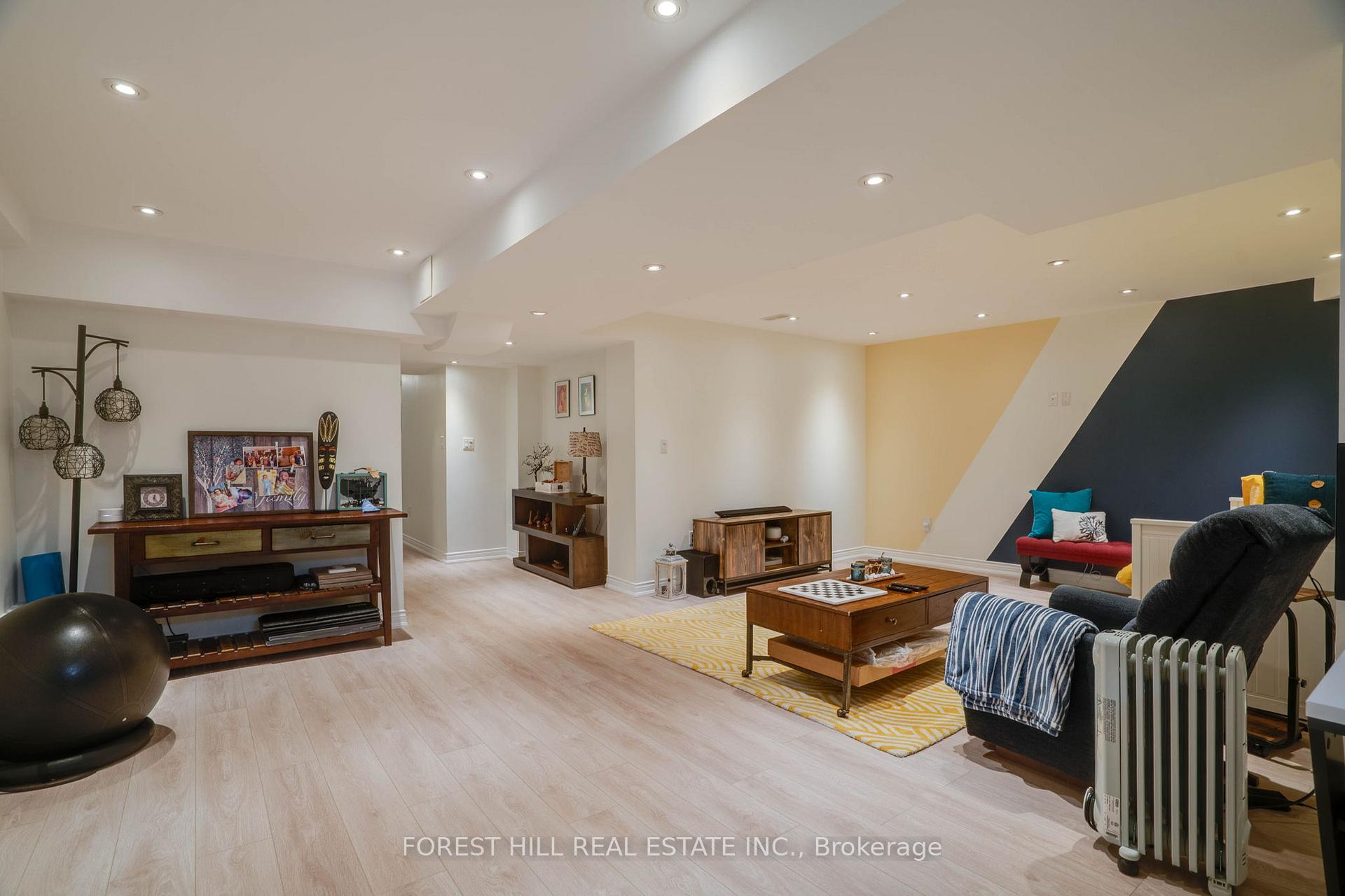Photo 16 of 45 Royal Crown Road, Markham, Greensborough — HOMEH