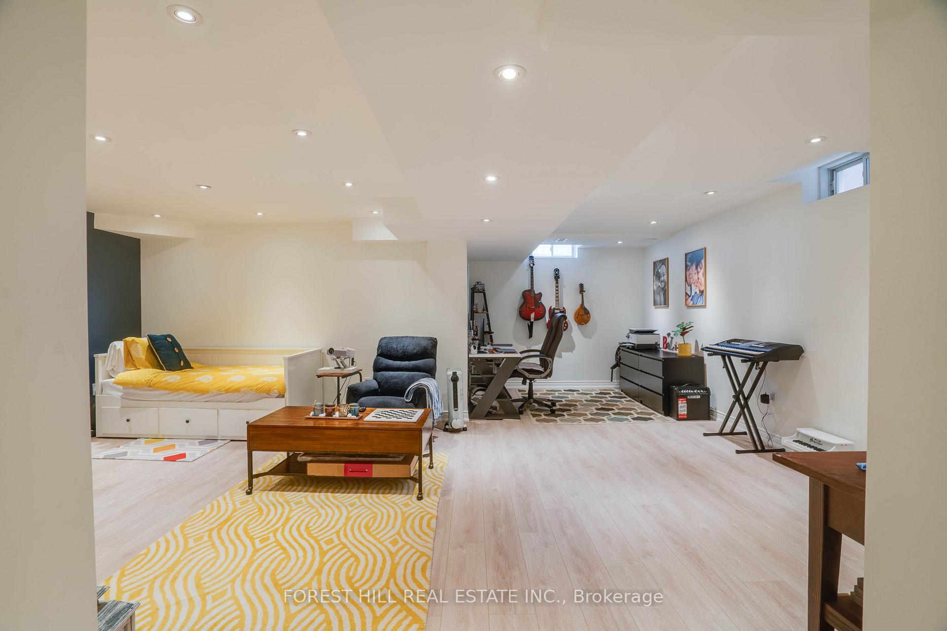 Photo 36 of 45 Royal Crown Road, Markham, Greensborough — HOMEH