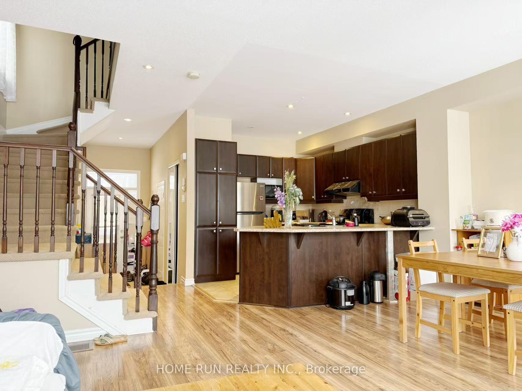 Photo 7 of 1174 Tischart Crescent, Ottawa, Kanata - Kanata Lakes/Heritage Hills — HOMEH