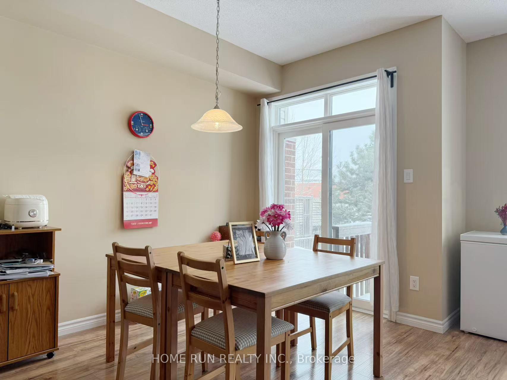 Photo 10 of 1174 Tischart Crescent, Ottawa, Kanata - Kanata Lakes/Heritage Hills — HOMEH