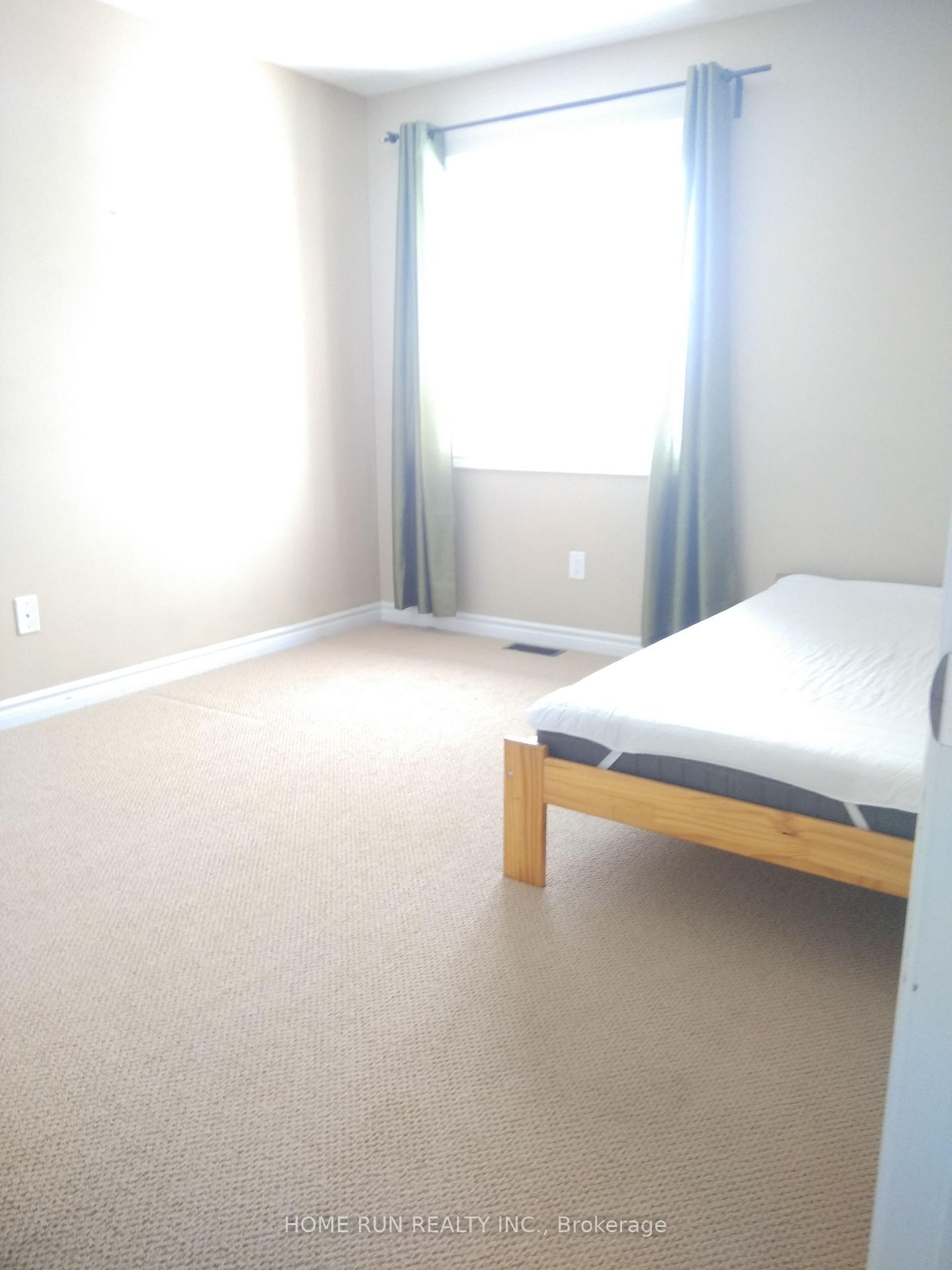 Photo 13 of 1174 Tischart Crescent, Ottawa, Kanata - Kanata Lakes/Heritage Hills — HOMEH