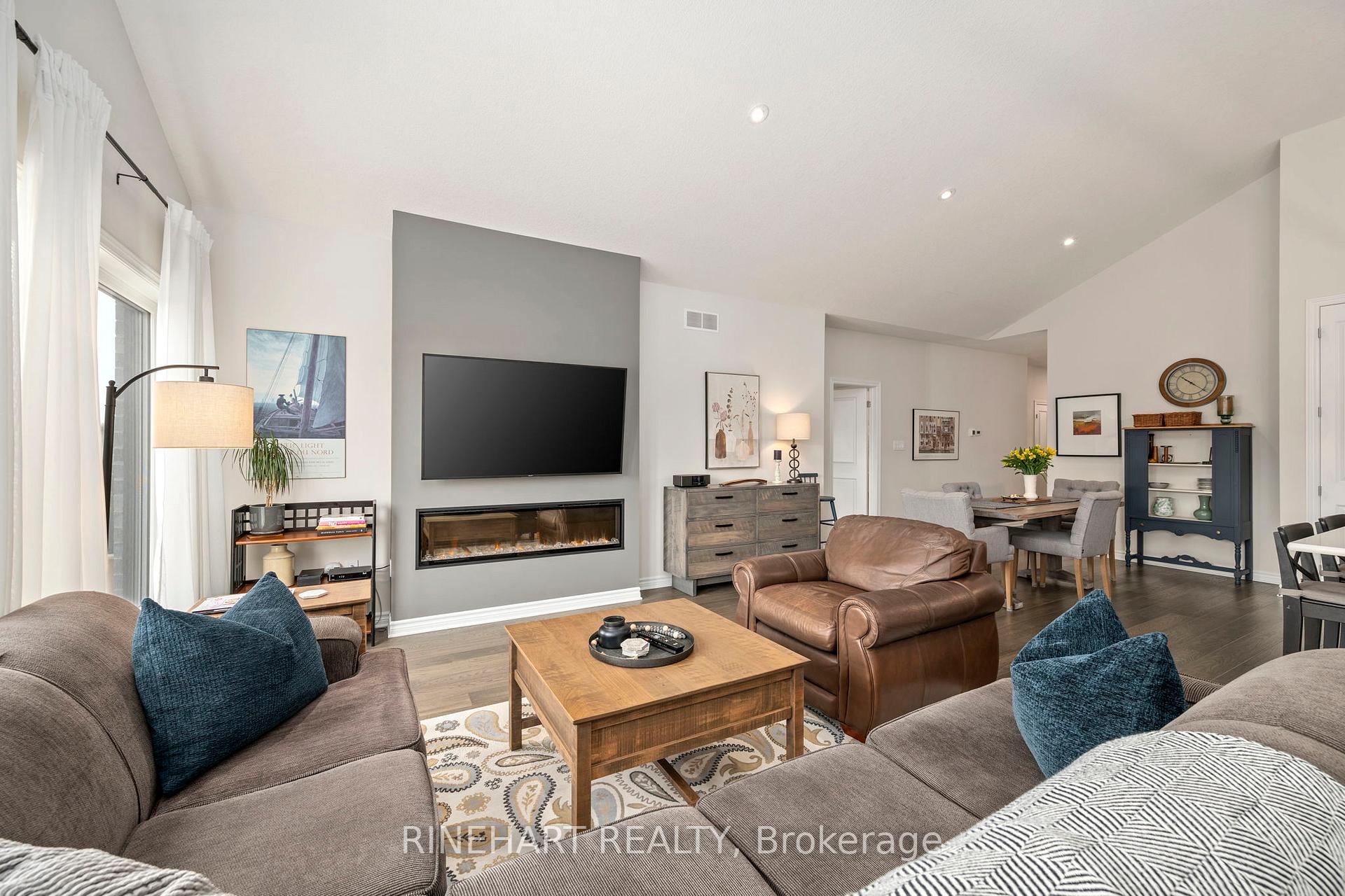 Photo 9 of 78 Bowman Drive, Middlesex Centre, Ilderton — HOMEH