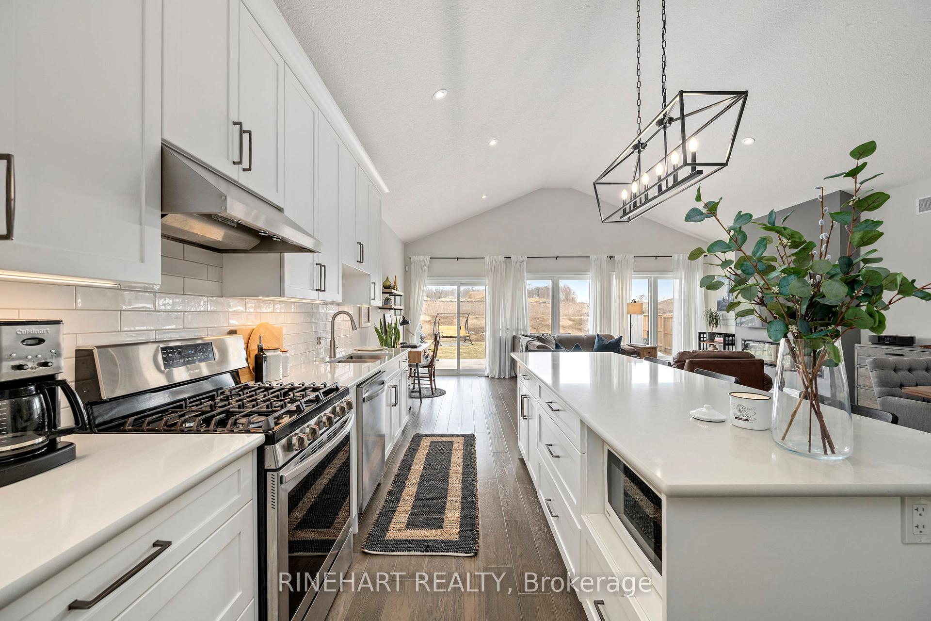 Photo 14 of 78 Bowman Drive, Middlesex Centre, Ilderton — HOMEH