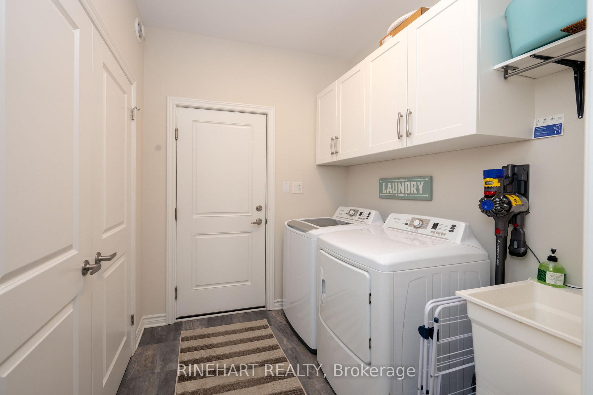 Photo 16 of 78 Bowman Drive, Middlesex Centre, Ilderton — HOMEH